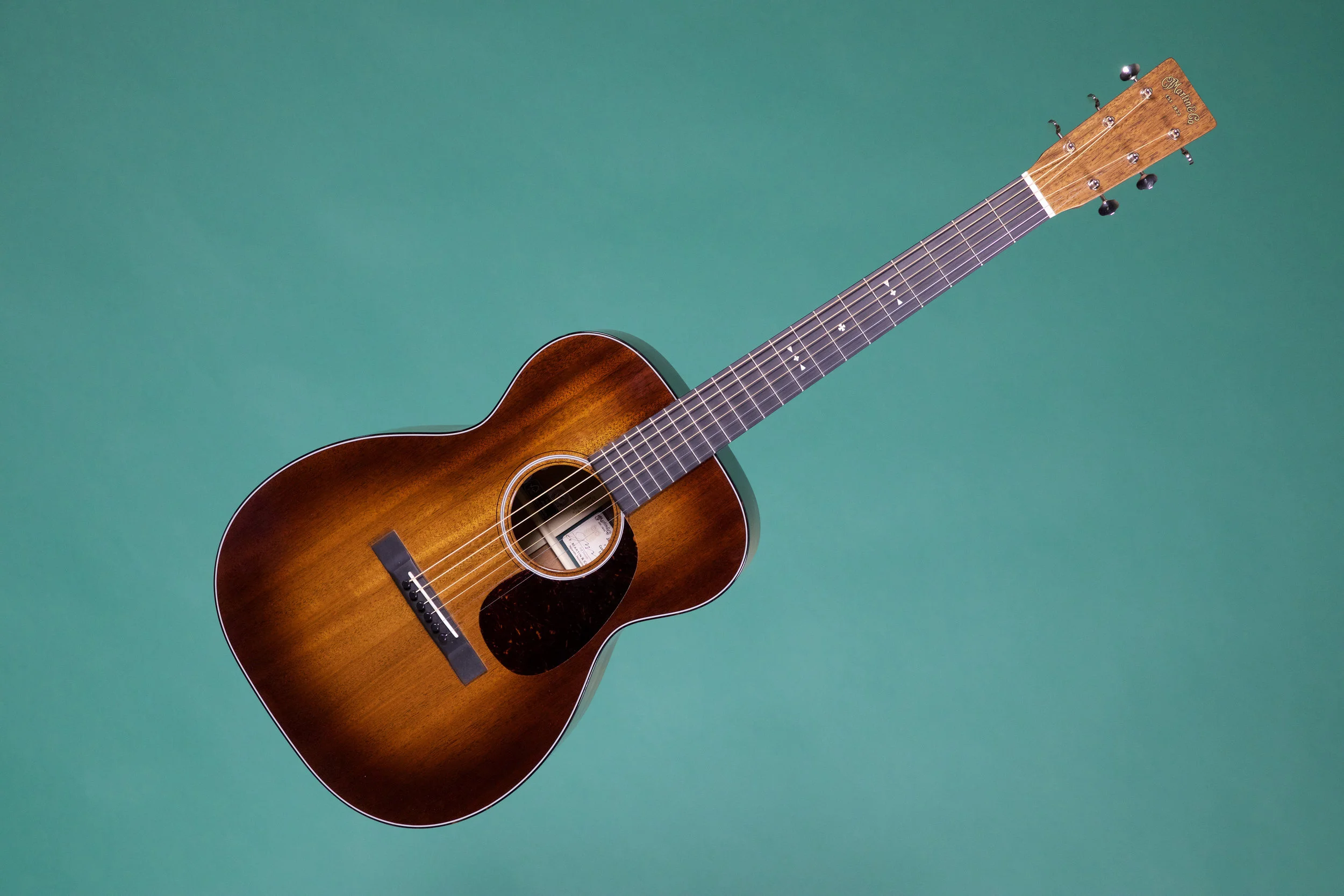 Martin 00 DB front.jpg