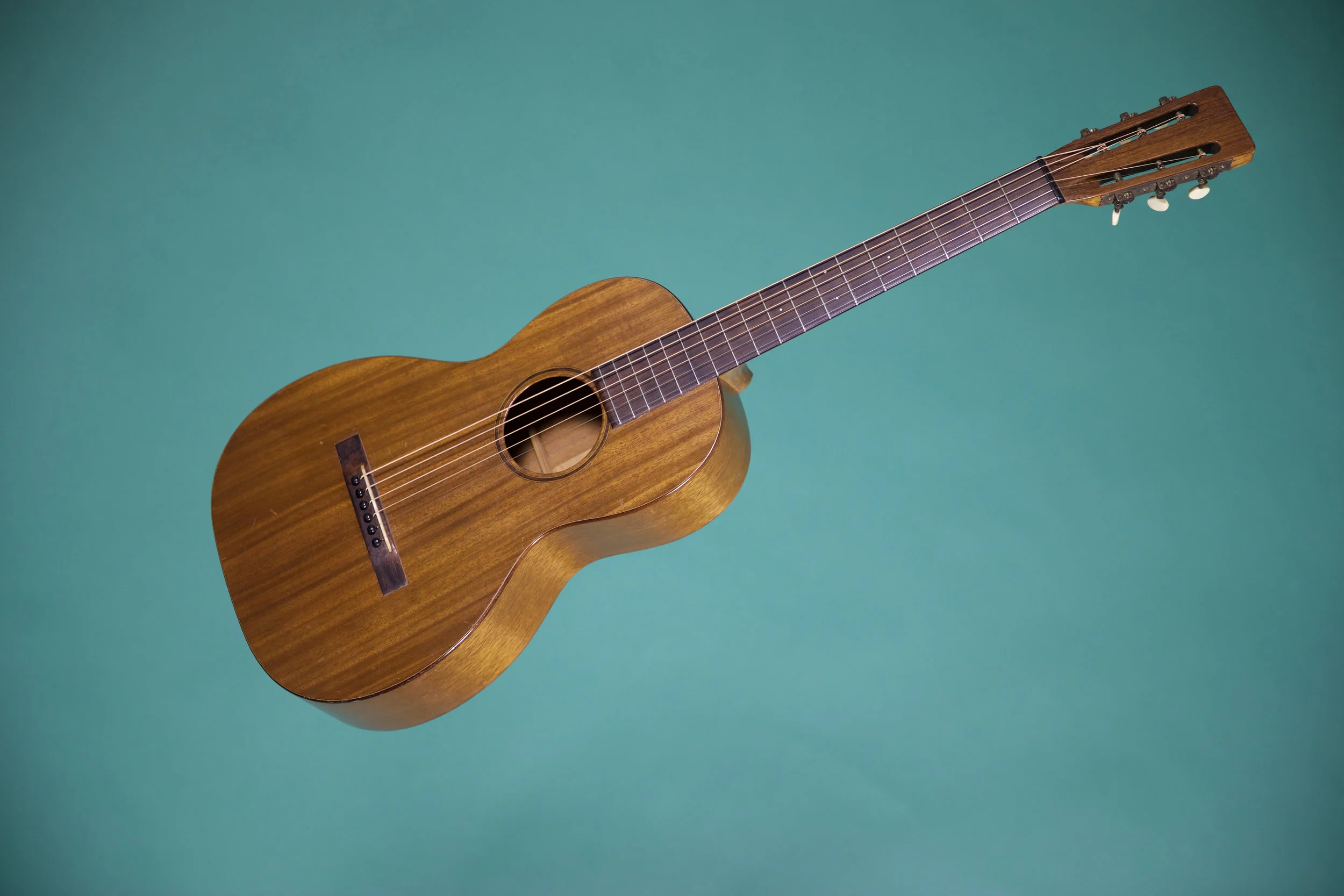 Martin 2-17 1924 shoulder2.jpg
