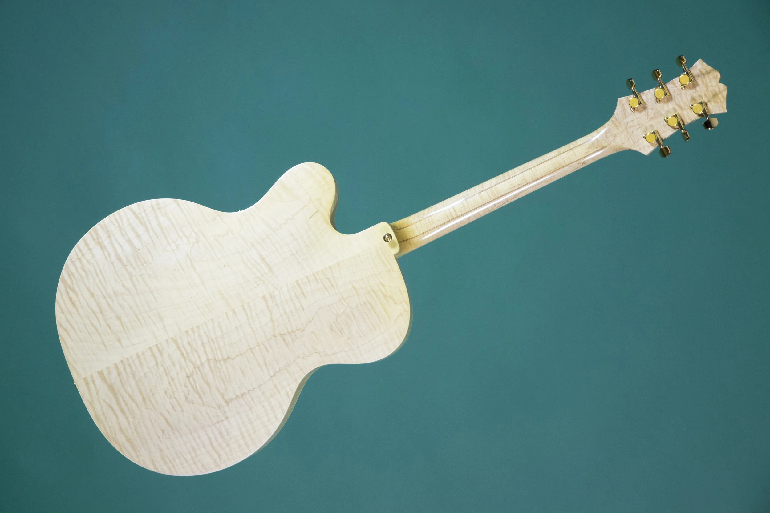 Janofsky archtop — Mighty Fine Guitars
