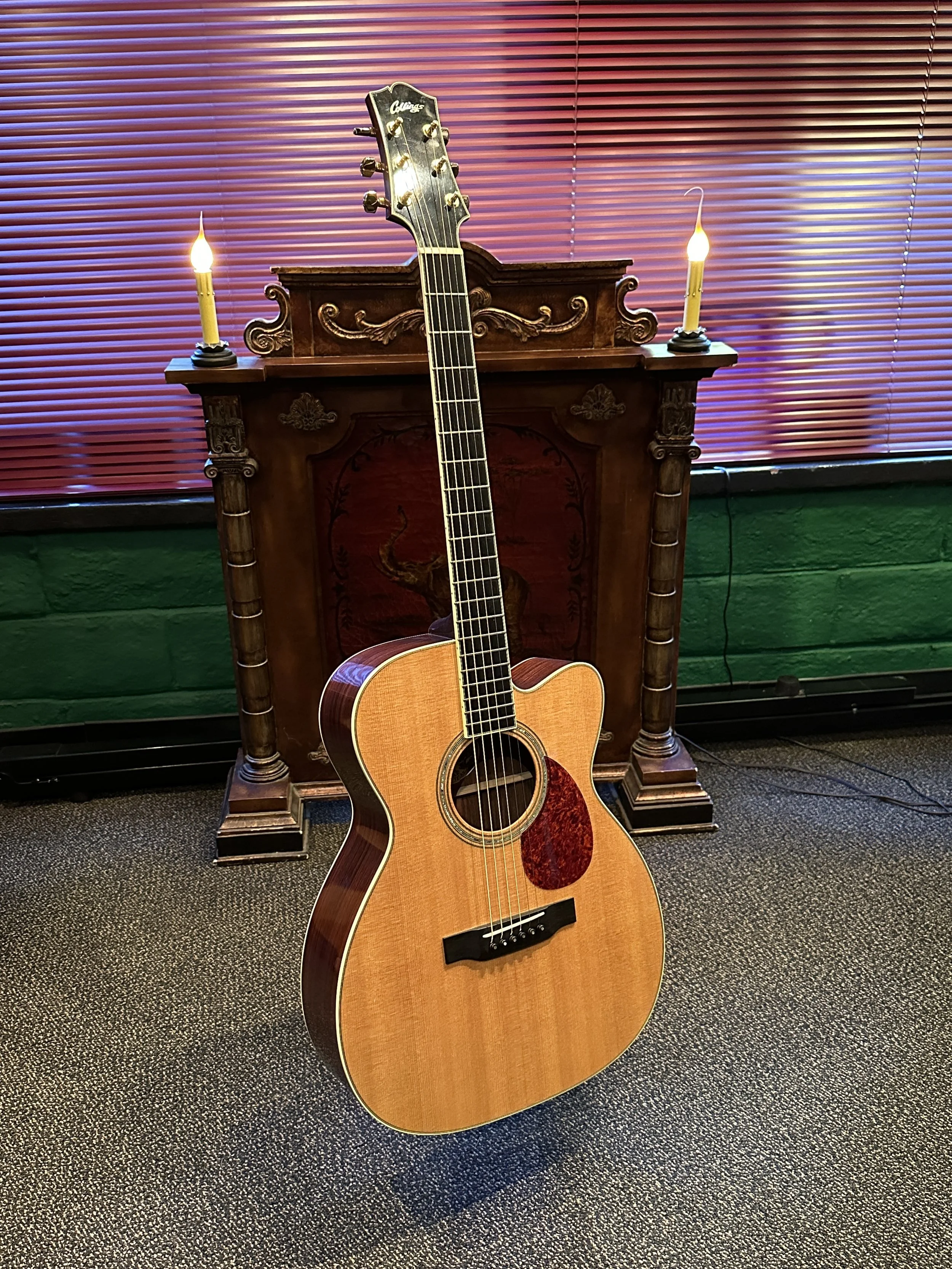 Collings OM3 DLX f.JPG