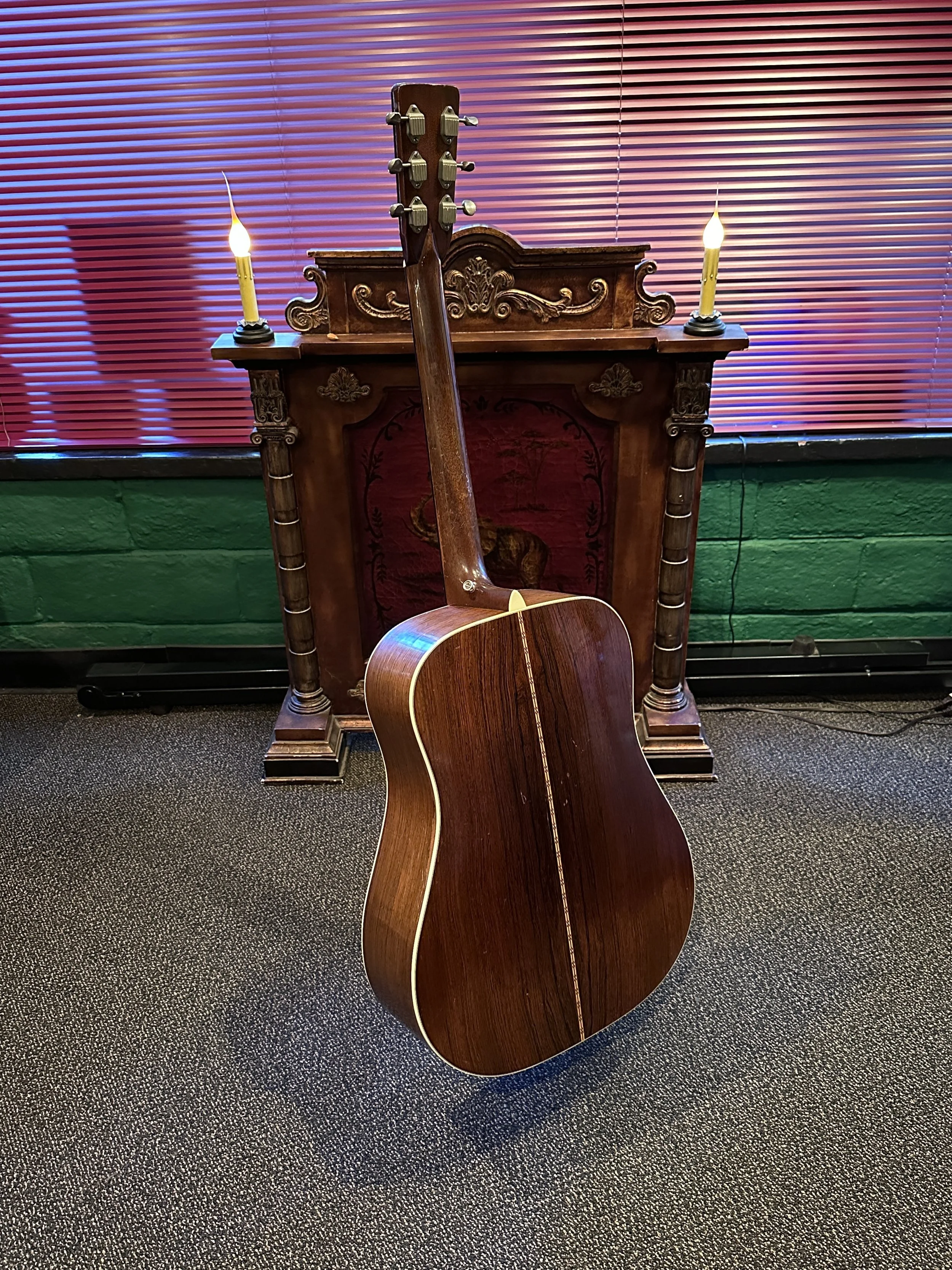 Martin D-28 1956 b.JPG