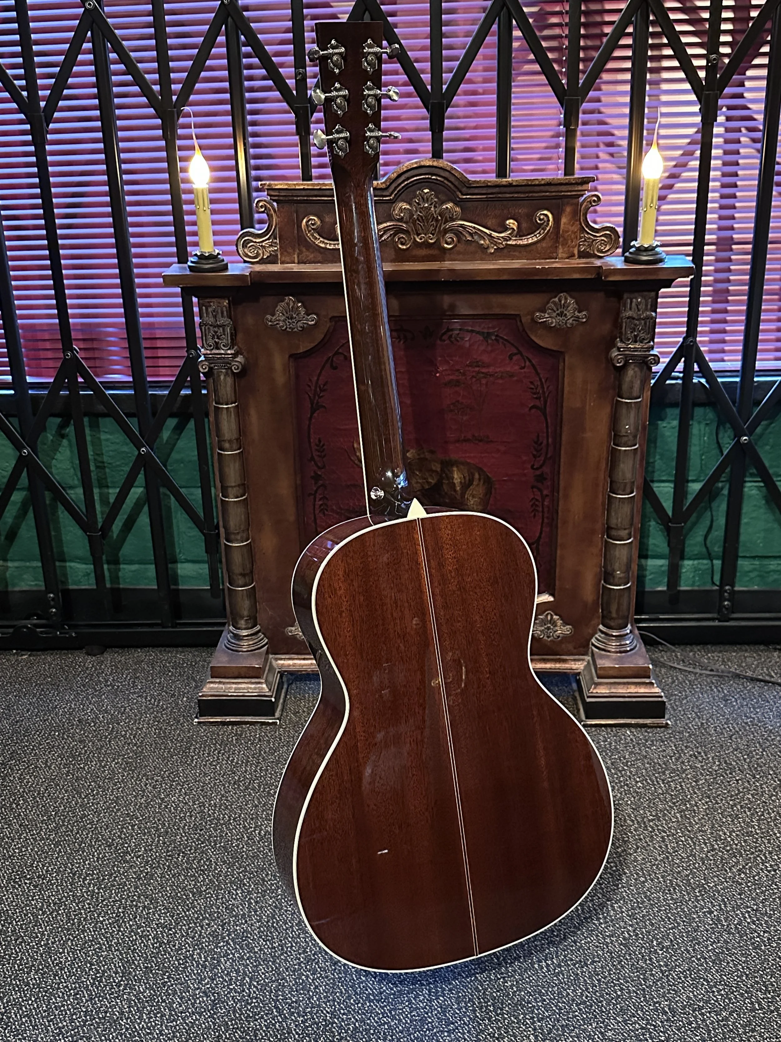 MFG Collings C10 b.JPG