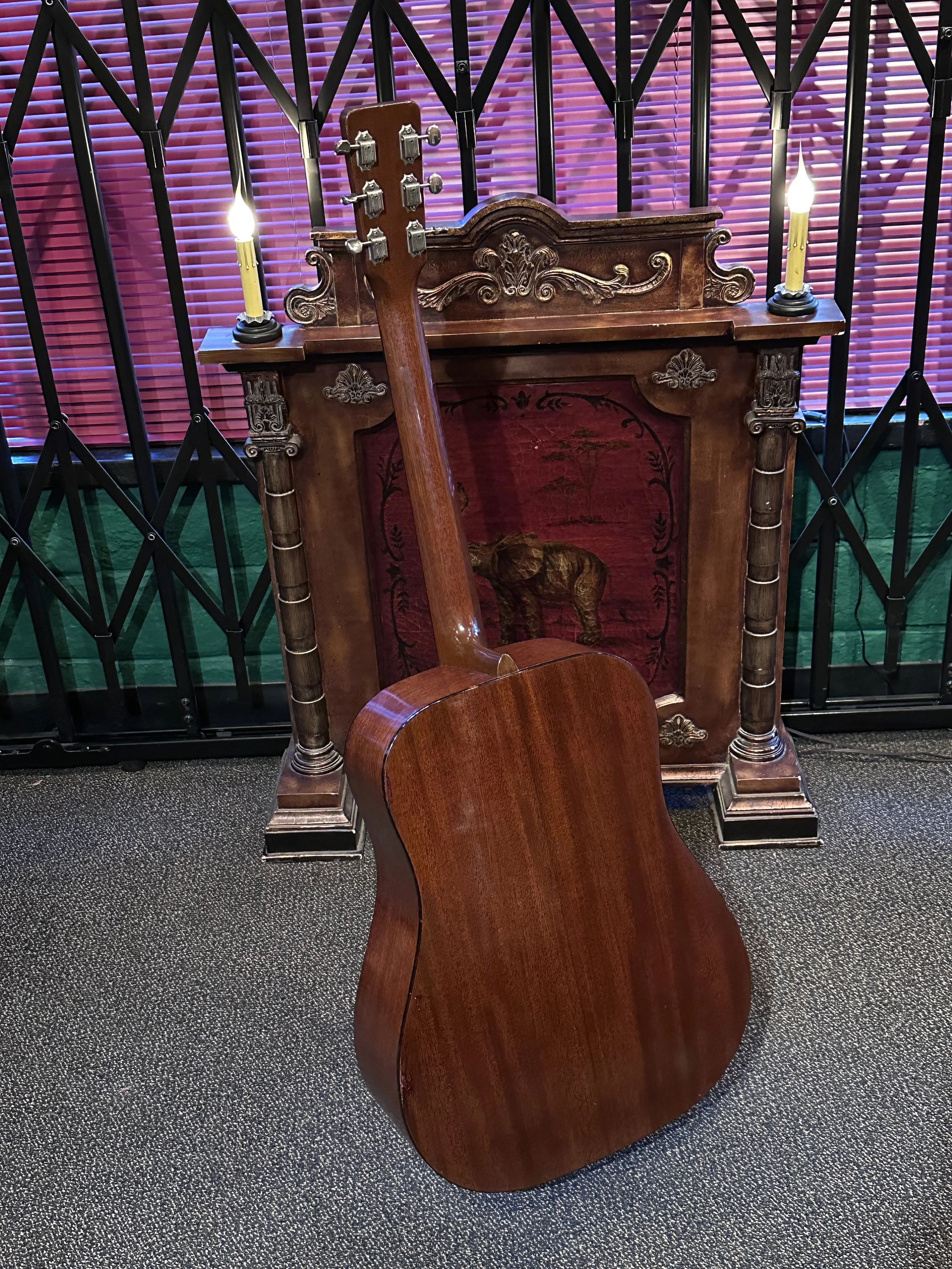 Martin D18 1964 b.JPG