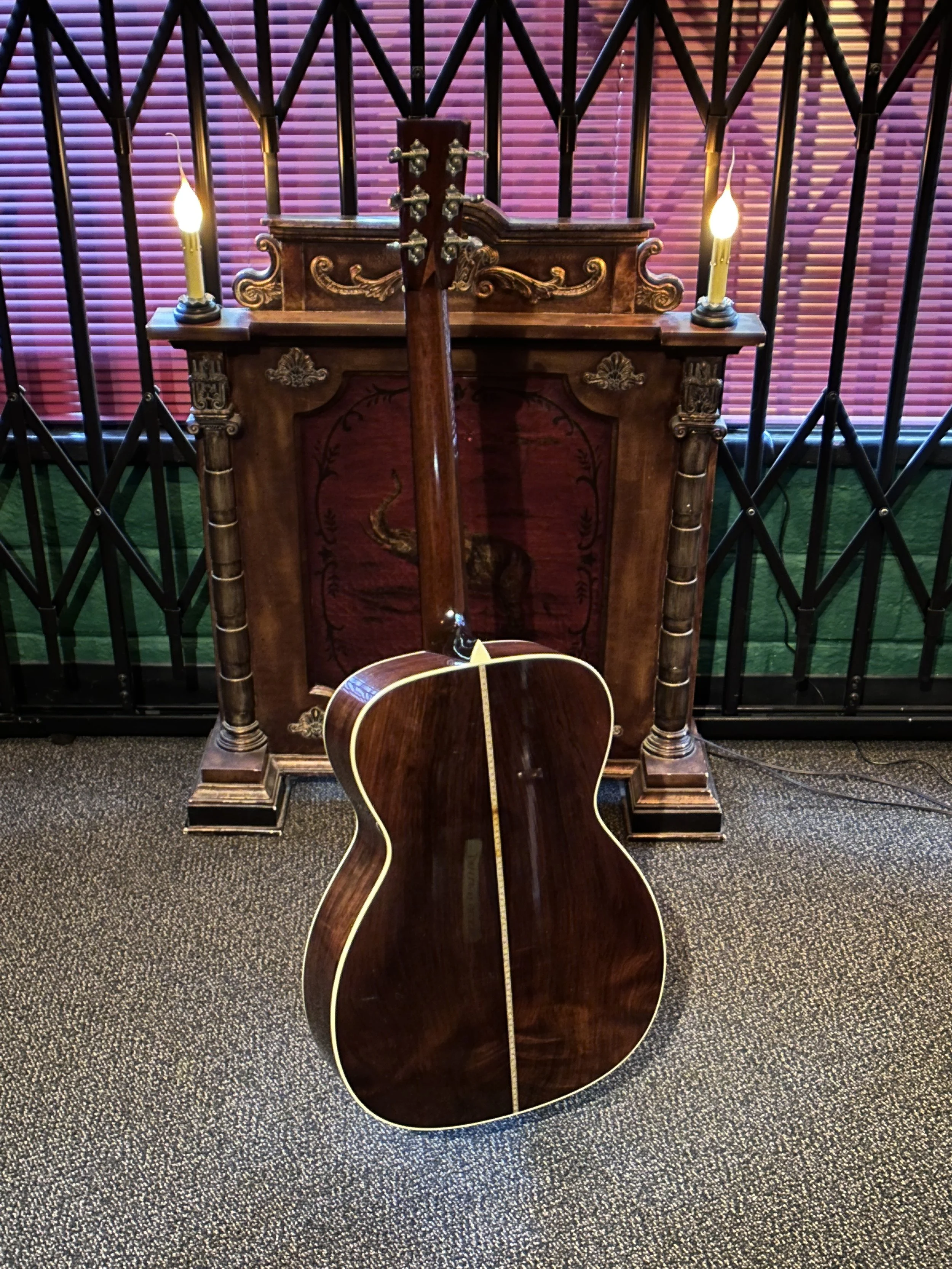 Collings OM2H b.JPG