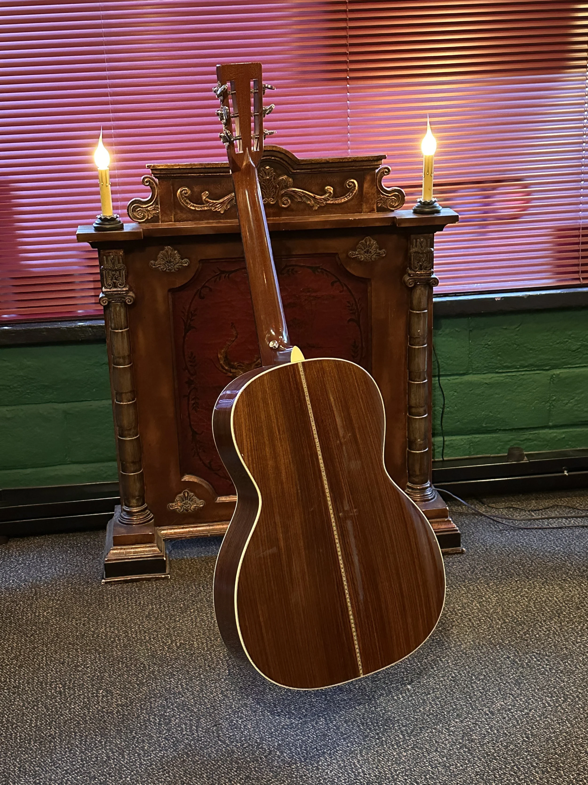 Martin 00028VS b.JPG