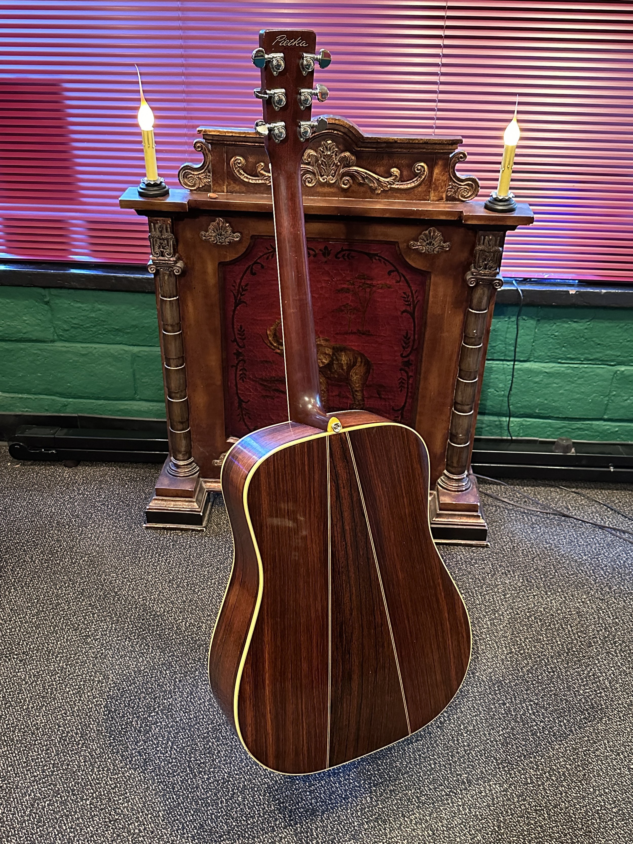 Martin D35 1968 b.JPG