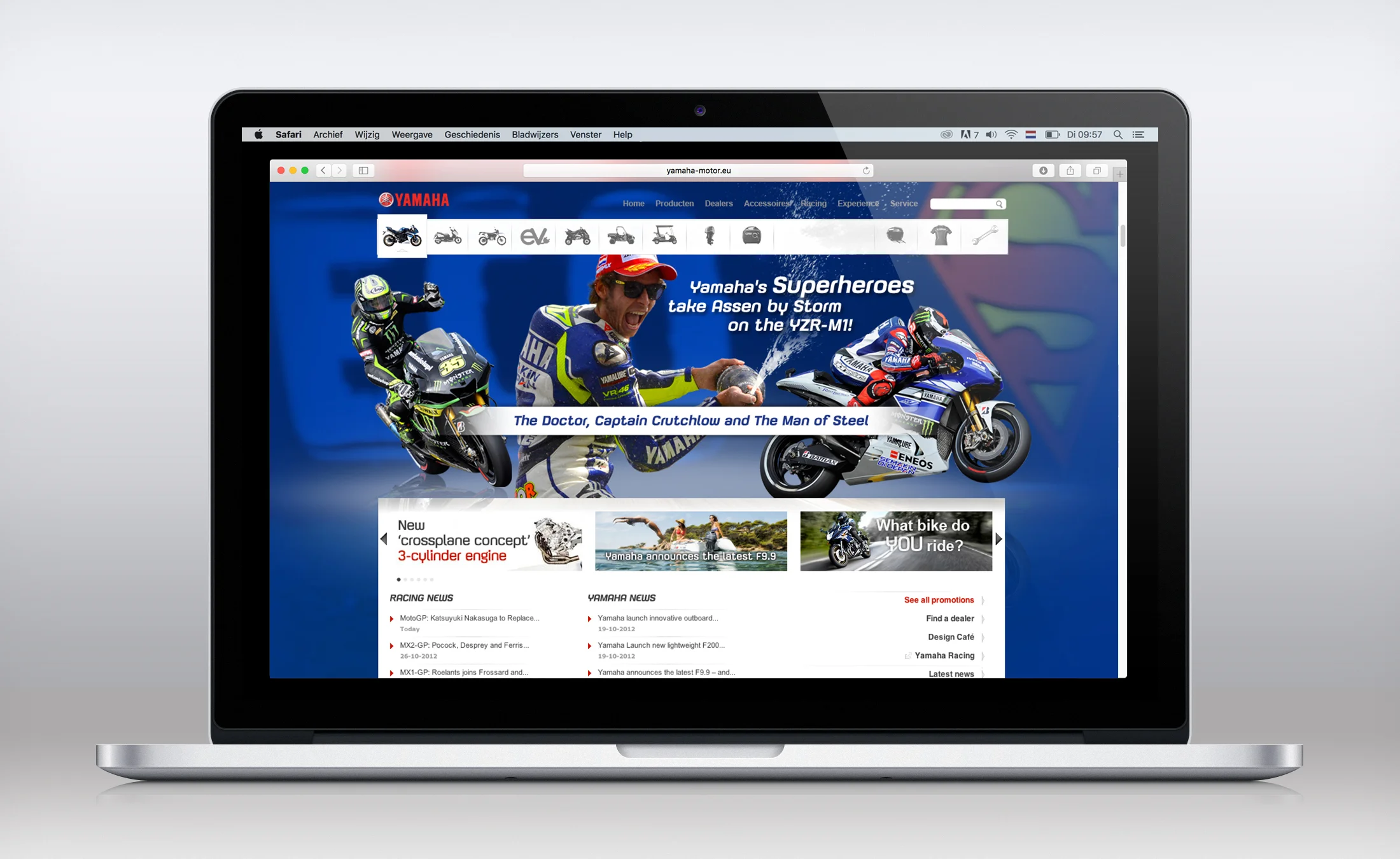 MacBook-Pro-mockup_Yamaha_Superheroes.jpg