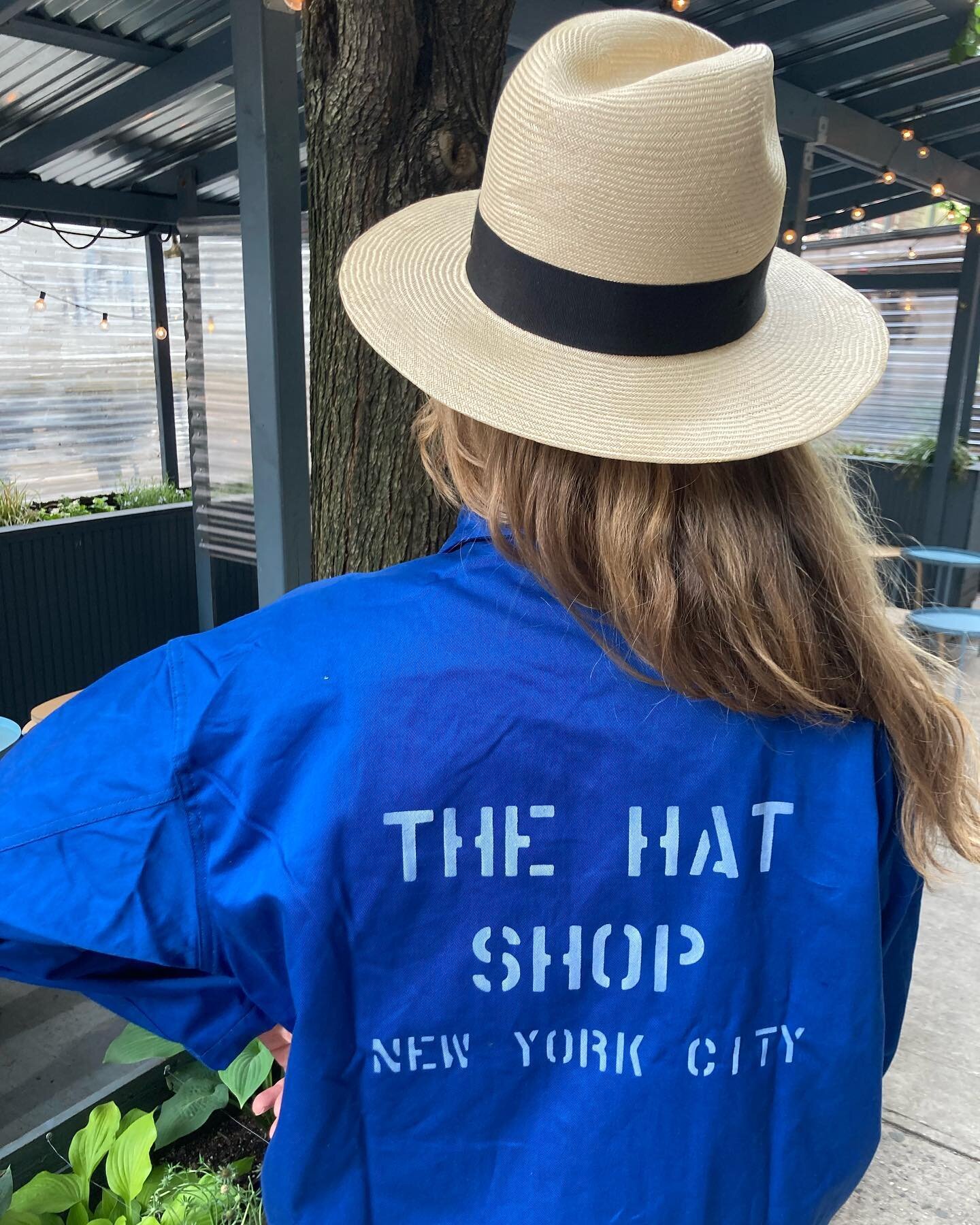 The ultimate travel hat &ldquo;Nomad&rdquo; meets the coolest jacket in town&hellip;
The Hat Shop NYC X Church Street Surplus
💙
🧳
🧳

#hat #hatshop #hatshopnyc #thehatshop #thehatshop #nyc #madeinnework #handmadehats #customhats #soho #ladieshats #