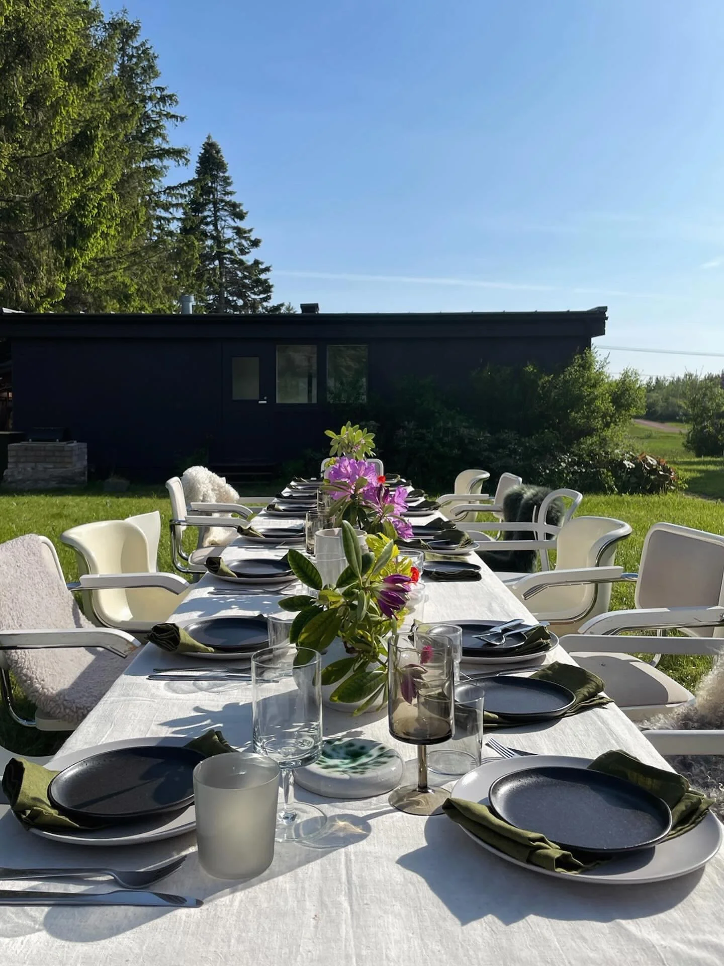 In June we had a gathering with friends to celebrate summer, survival and solstice.  We  always wanted to create a yearly dinner party for guests who left us as friends, and this was the beginning of a new tradition.  As small business where we lovin