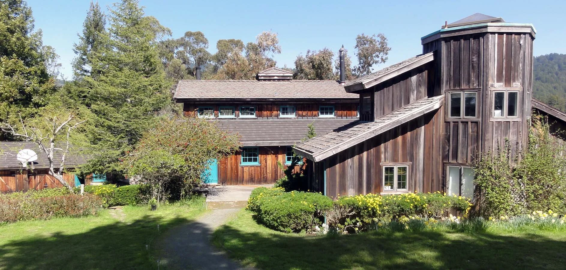 ranch house view2.jpeg