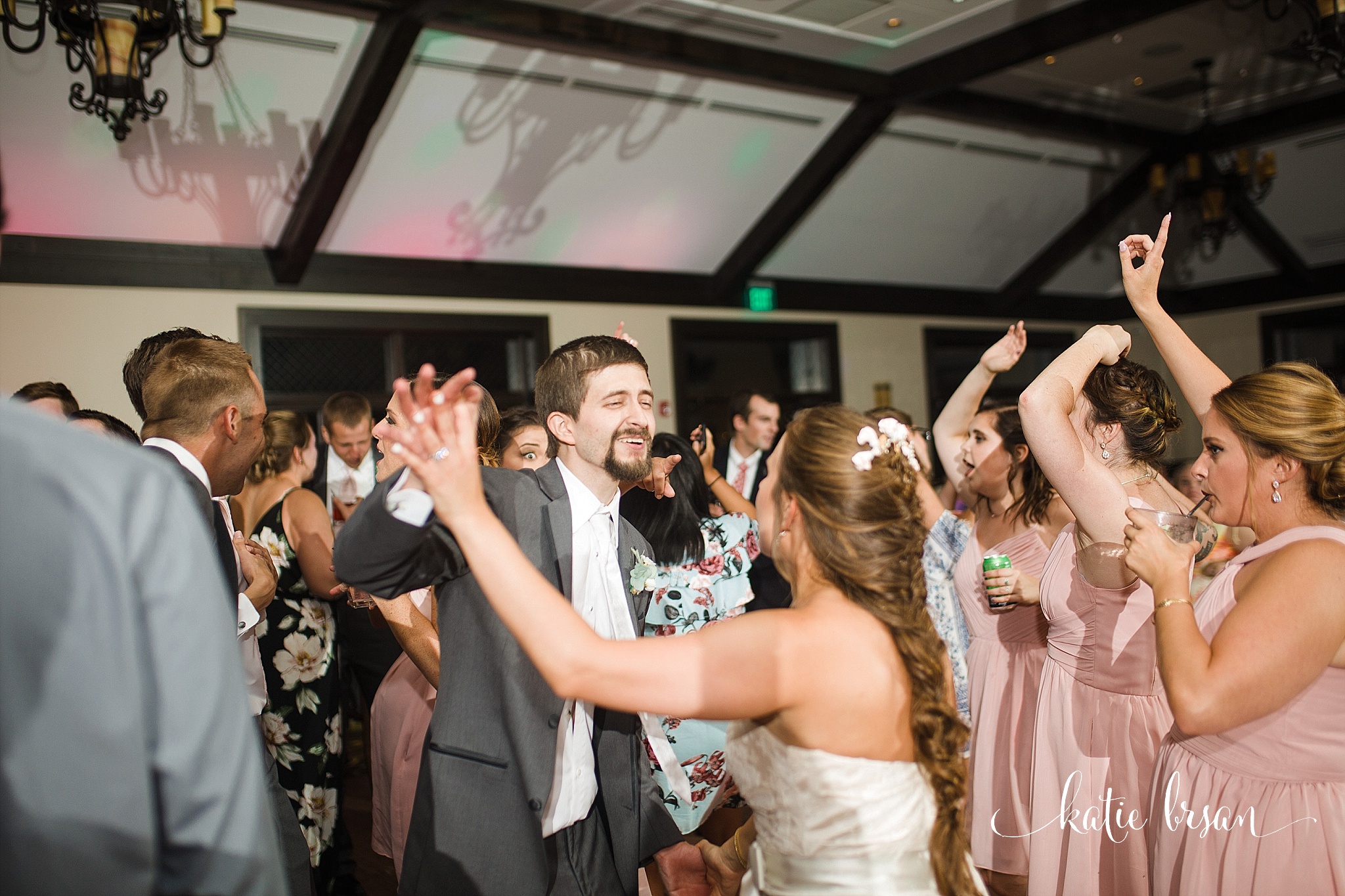 MistWoodGolfClub_Wedding_Romeoville_0816.jpg