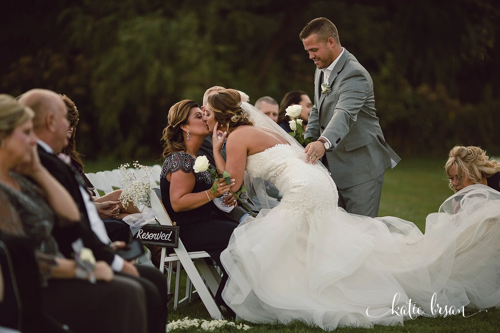 Fishermen'sInn_Wedding_Elburn_Chicago_Wedding_Photographer_1101.jpg