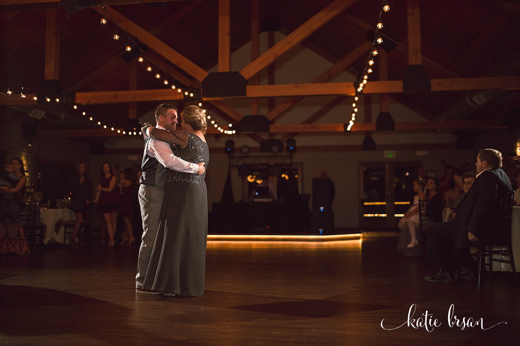 Fishermen'sInn_Wedding_Elburn_Chicago_Wedding_Photographer_1161.jpg