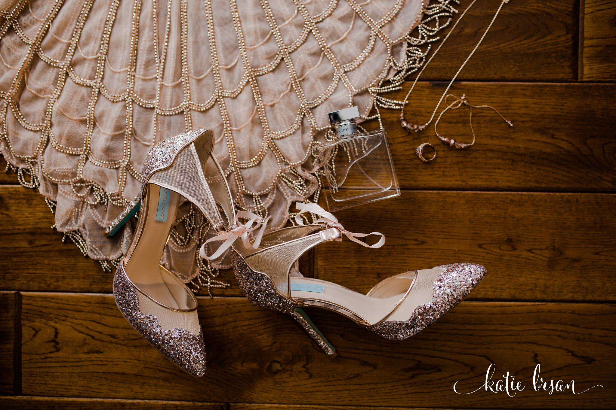DownersGrove_BackyardWedding_GilbertsPark_0986.jpg