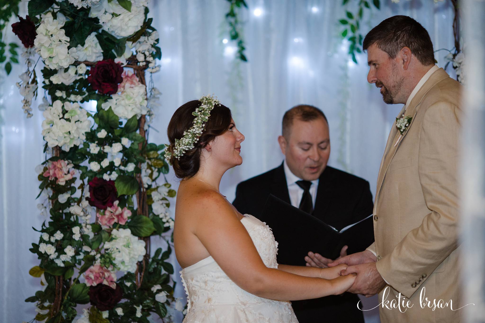 DownersGrove_BackyardWedding_GilbertsPark_1015.jpg