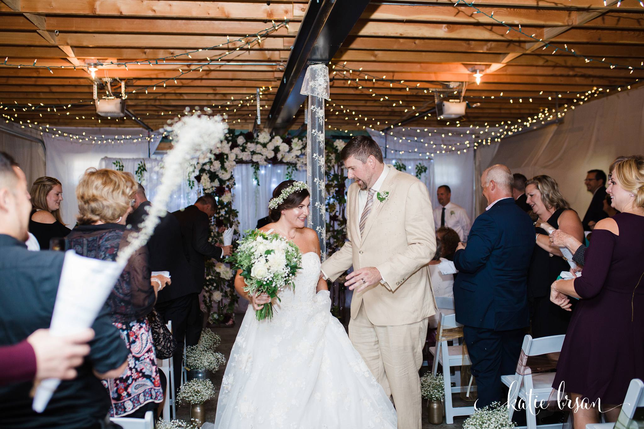 DownersGrove_BackyardWedding_GilbertsPark_1017.jpg
