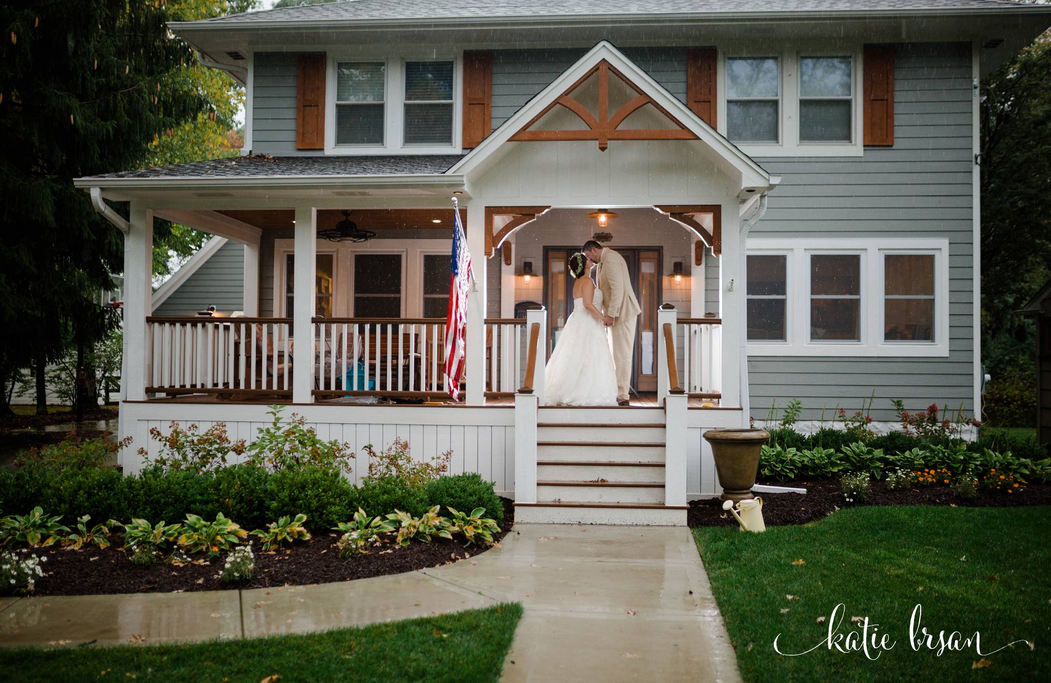 DownersGrove_BackyardWedding_GilbertsPark_1023.jpg