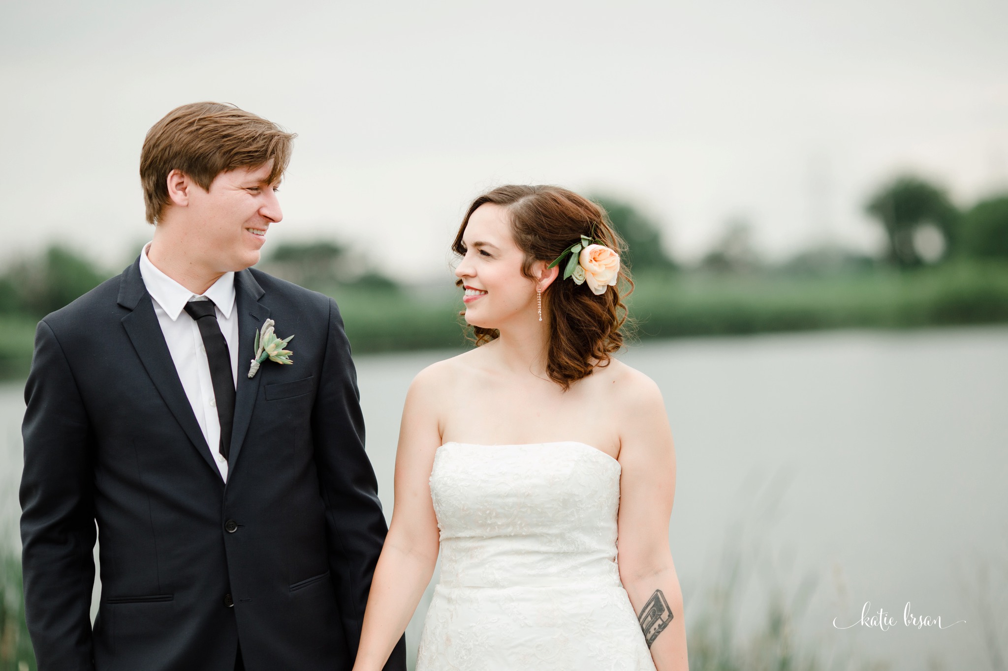 Frankfort_backyard_wedding_0339.jpg