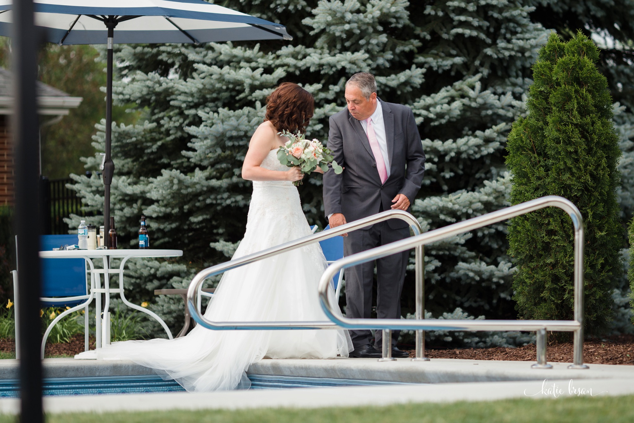 Frankfort_backyard_wedding_0353.jpg