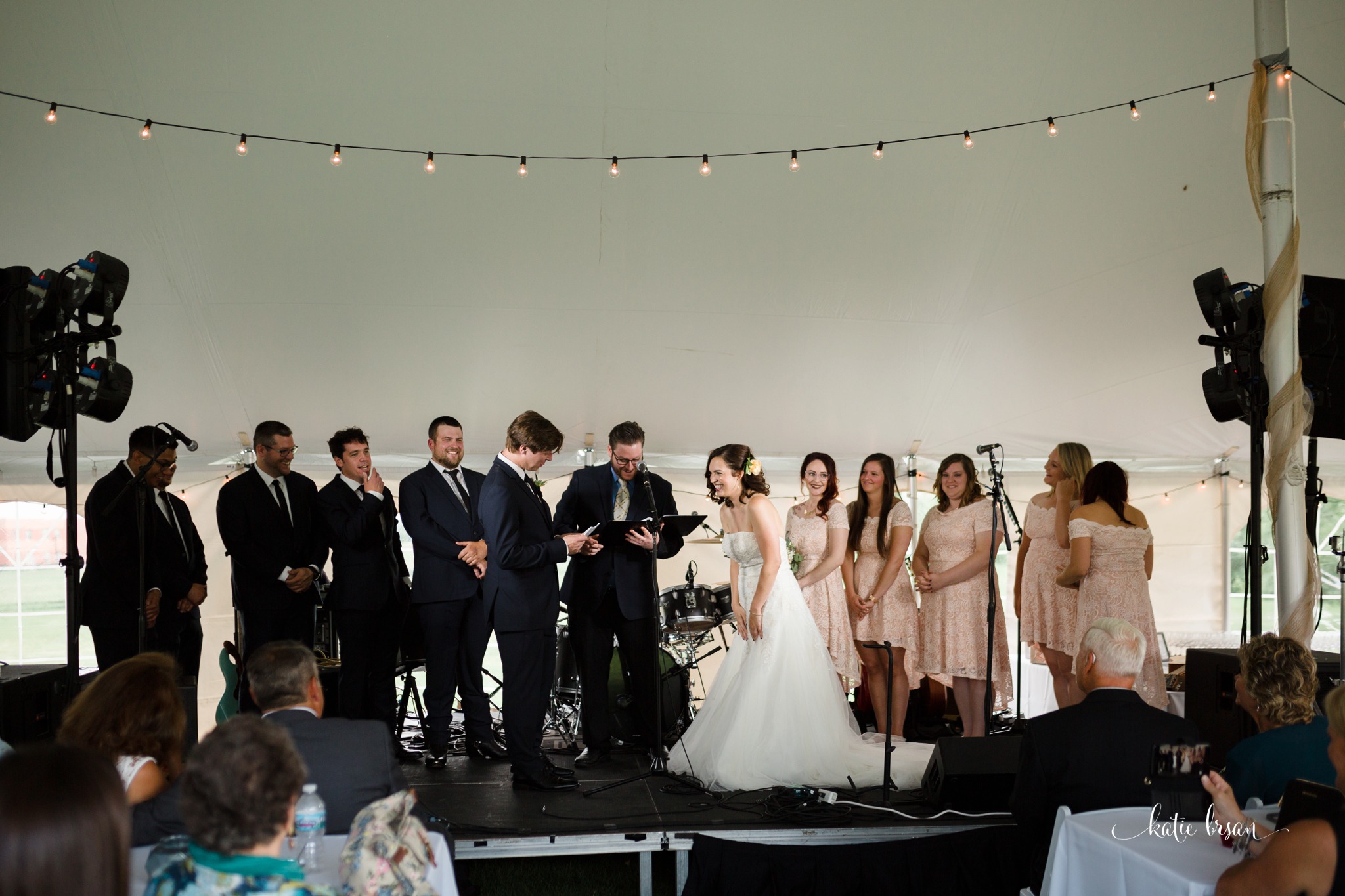 Frankfort_backyard_wedding_0367.jpg