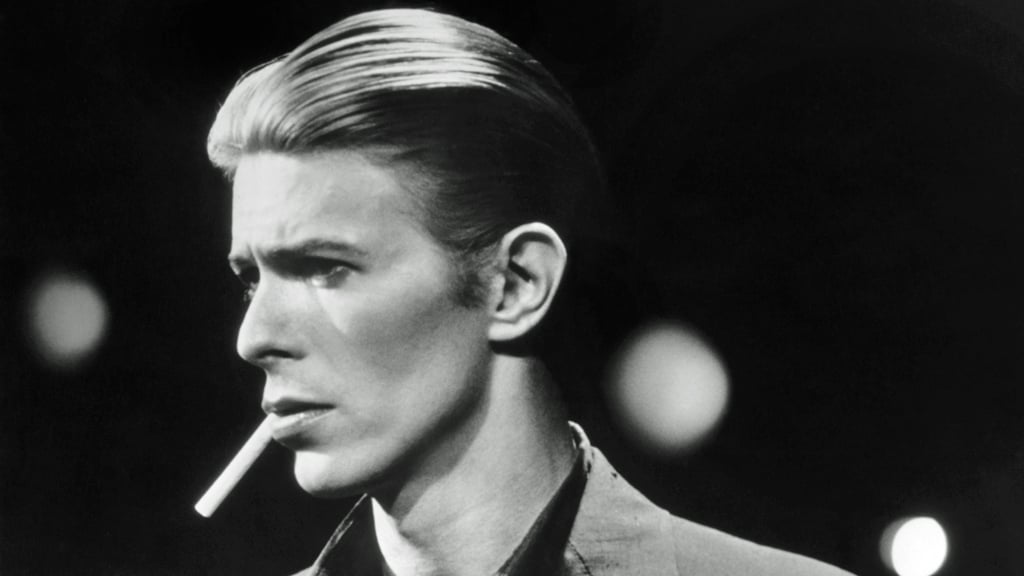 94174688_DBowie-04