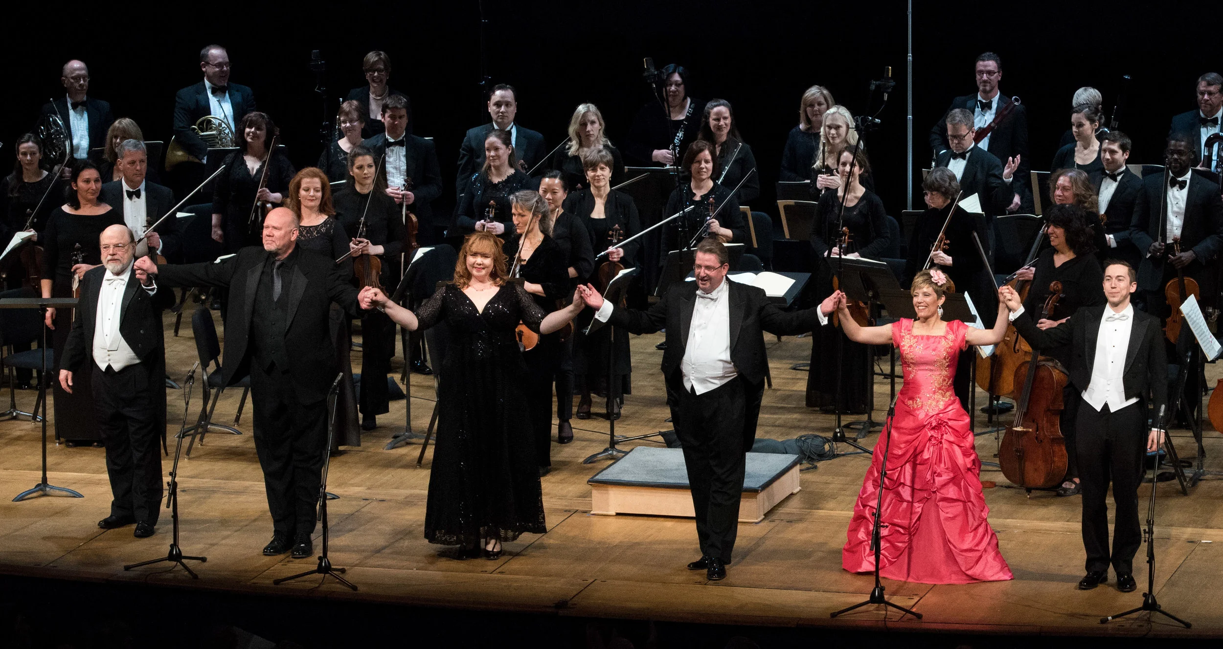 Closing applause for Eric Halfvorsan, Alan Held, Marjorie Owens, Antony Walker, Celena Shafer, Jonas Hacker, the orchestra, and the chorus (not seen). Photo by Don Lassell and courtesy of Washington Concert Opera.
