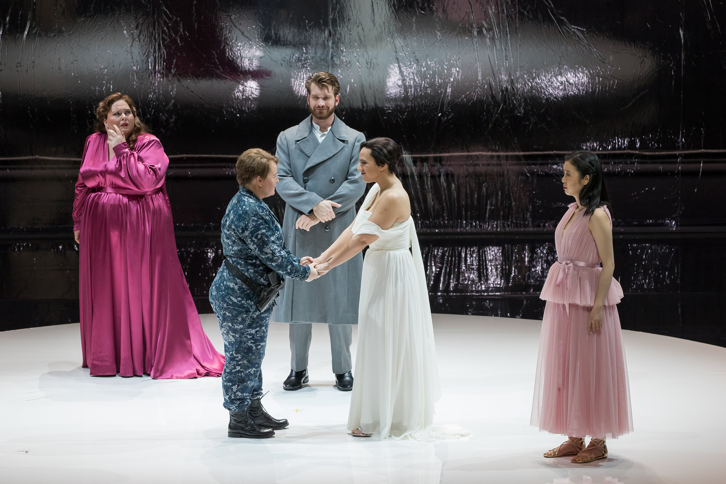 (l-r, rear) Angela Meade (Alcina), Michael Adams (Melisso); (l-r,) Elizabeth DeShong (Ruggiero), Daniela Mack, (Bradamante), Ying Fang (Morgana).credit ScottSuchman.jpg