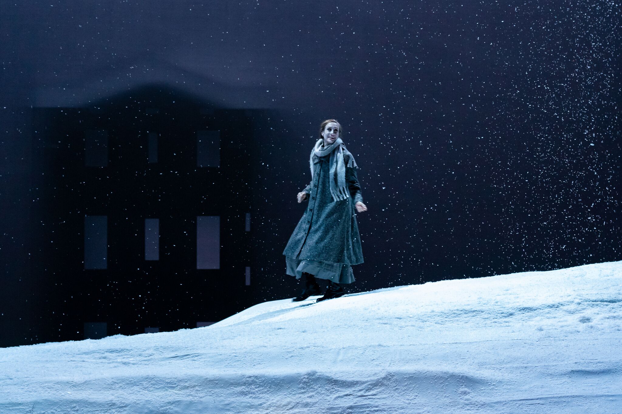 Lucia played by Brenda Rae. Photo by Steven Pisano; courtesy of Opera Philadelphia.