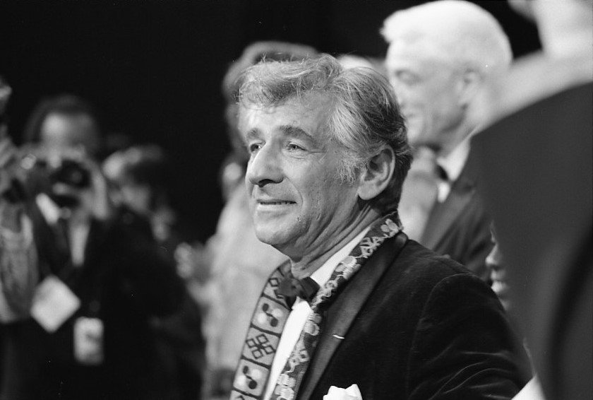 Leonard Bernstein at Mass opening night 1971 September (credit Fletcher Drake) 1.jpg