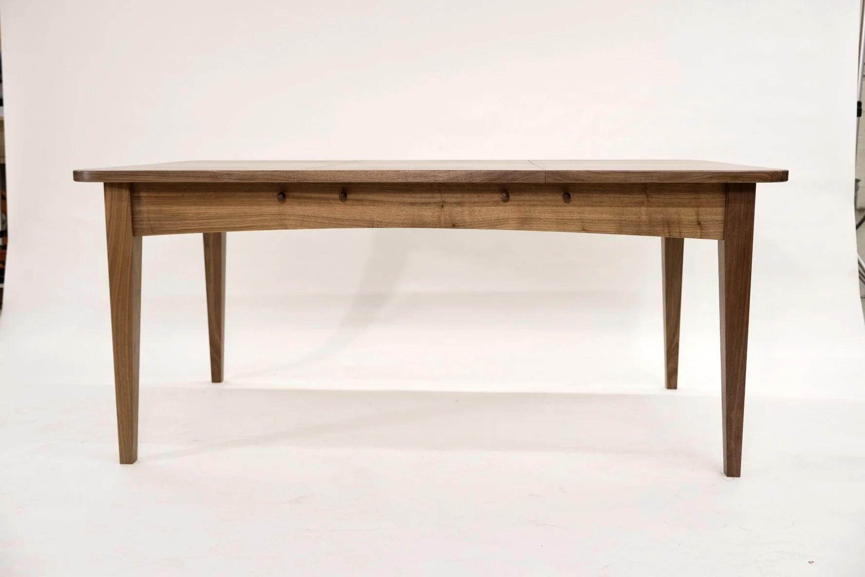 dining table/gaming table