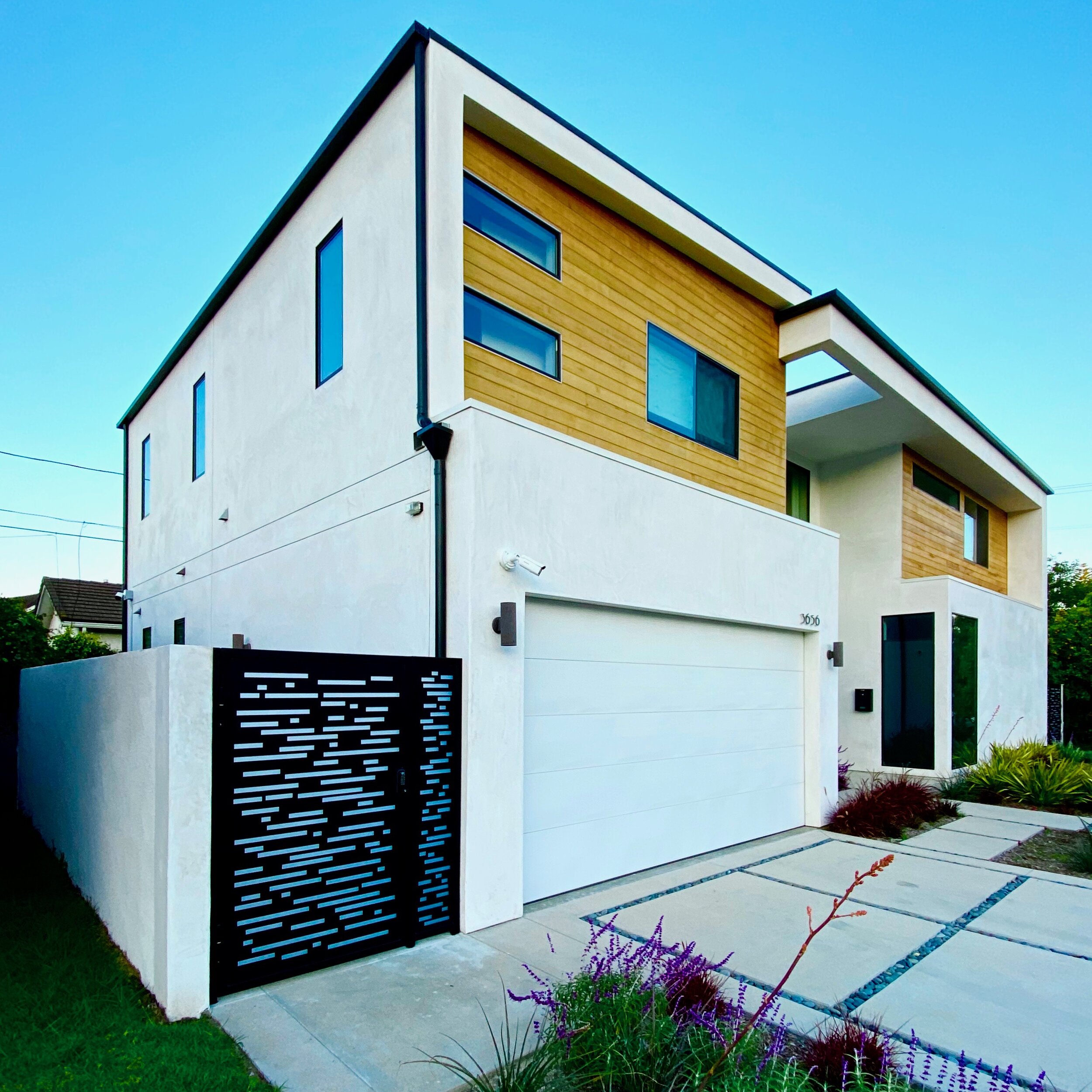 Side Gate &amp; Matching Panel