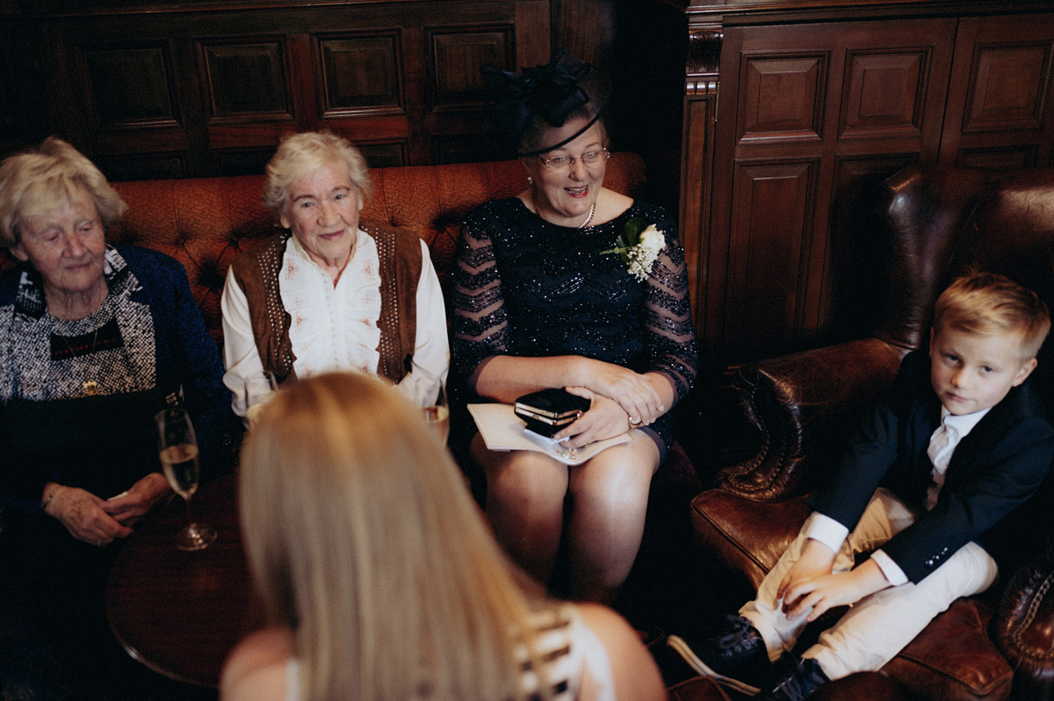 Guest during wedding at Duin and Kruidberg Santpoort