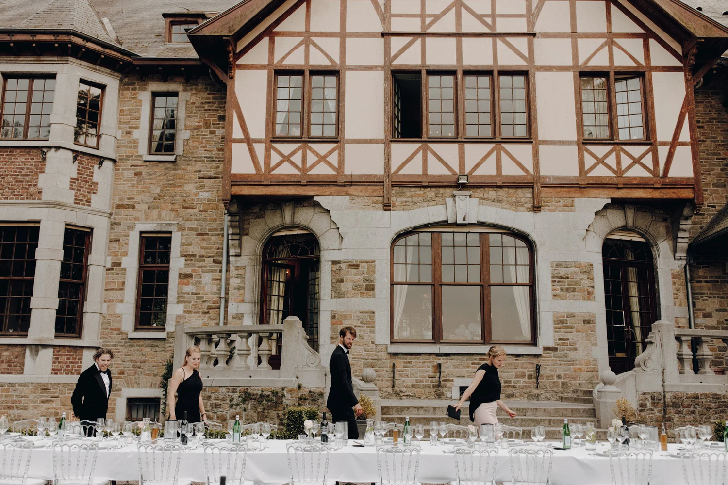 People arriving for dinner at Chateau de Presseux