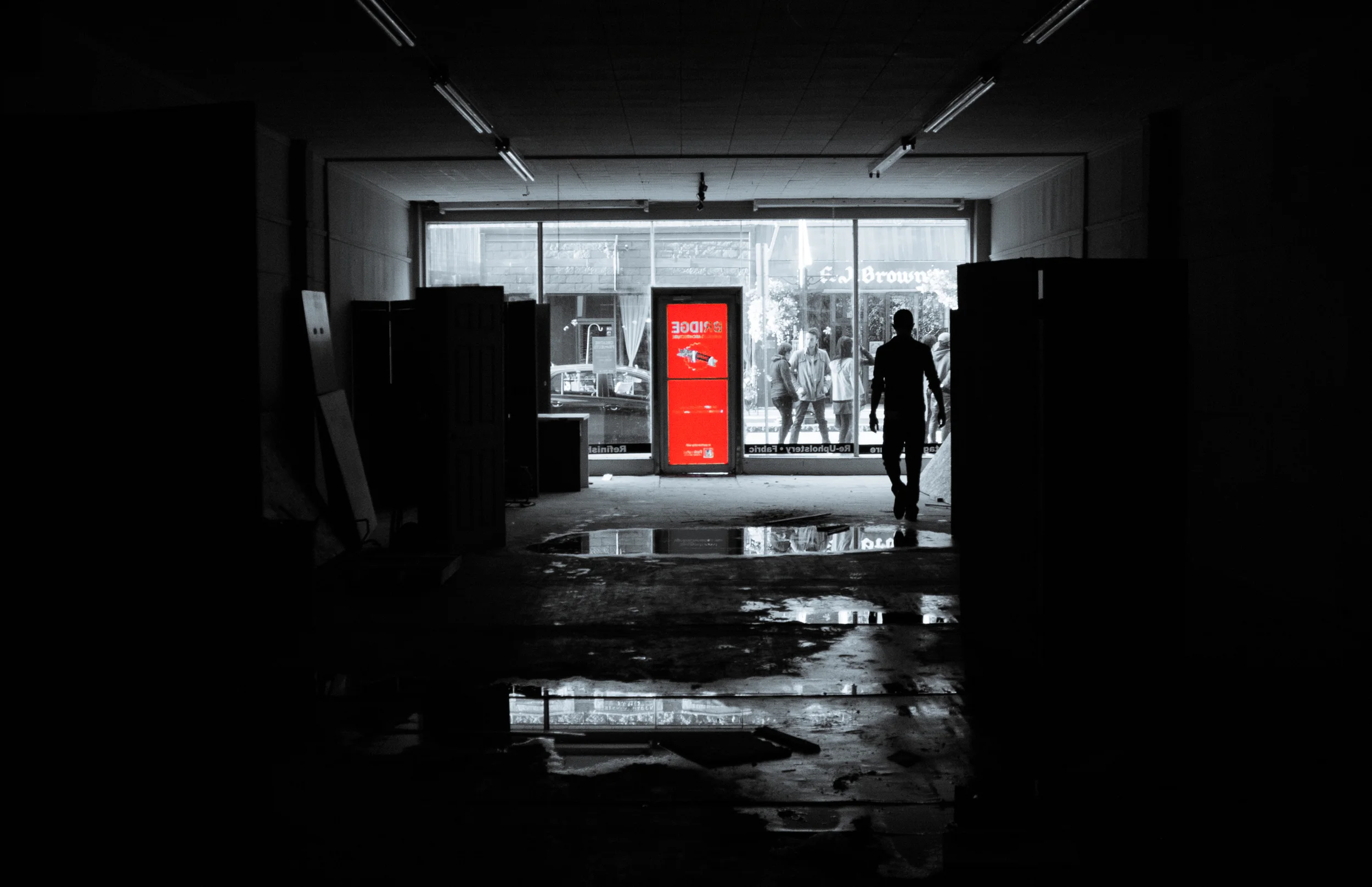Vacant Storefront - Zak Fish.jpg