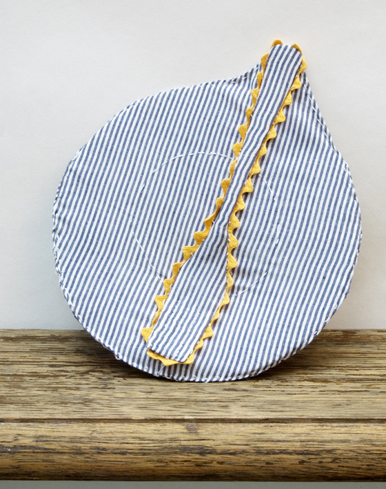 Circus fork