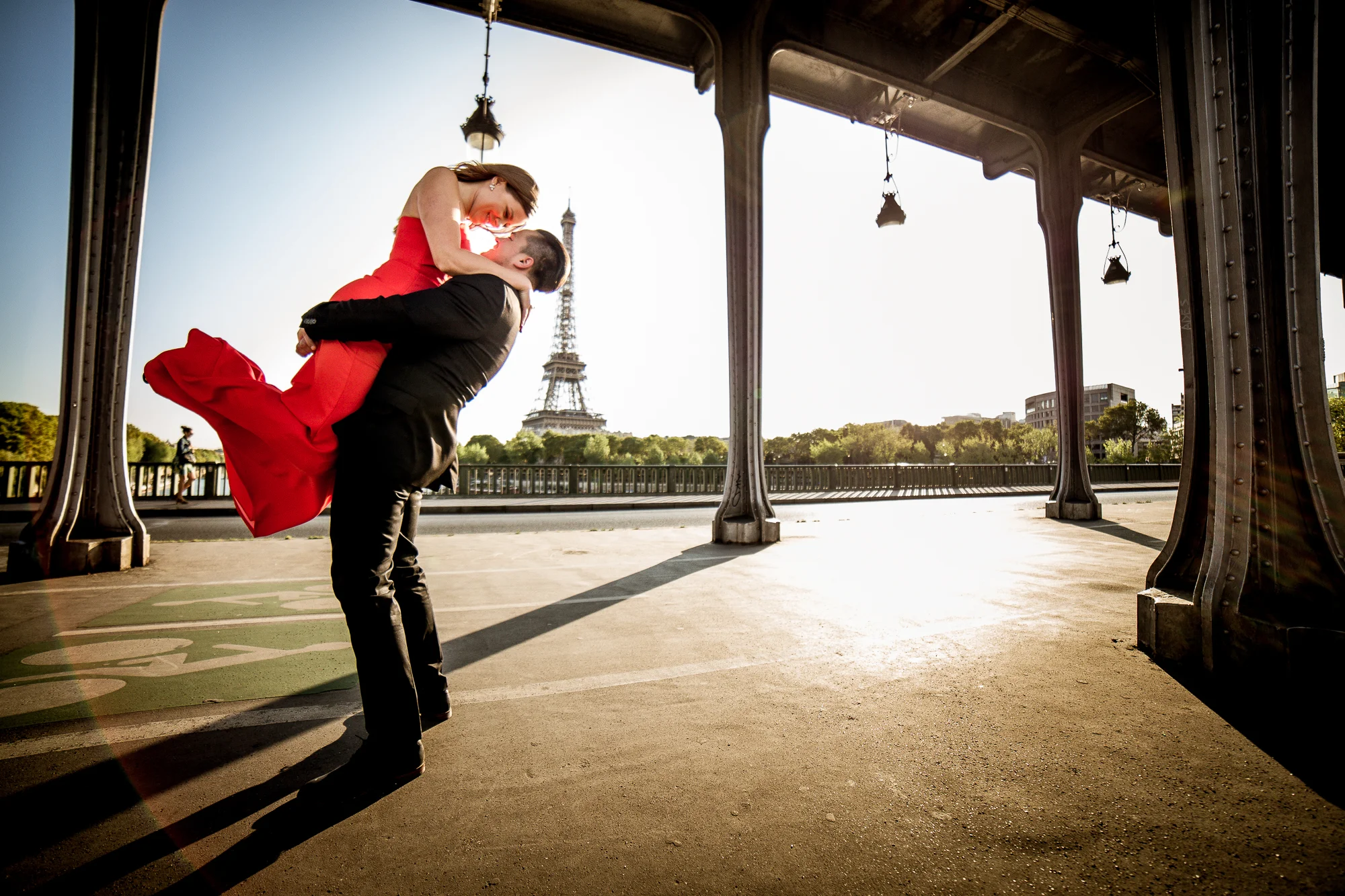 Engagement photo session in Paris
