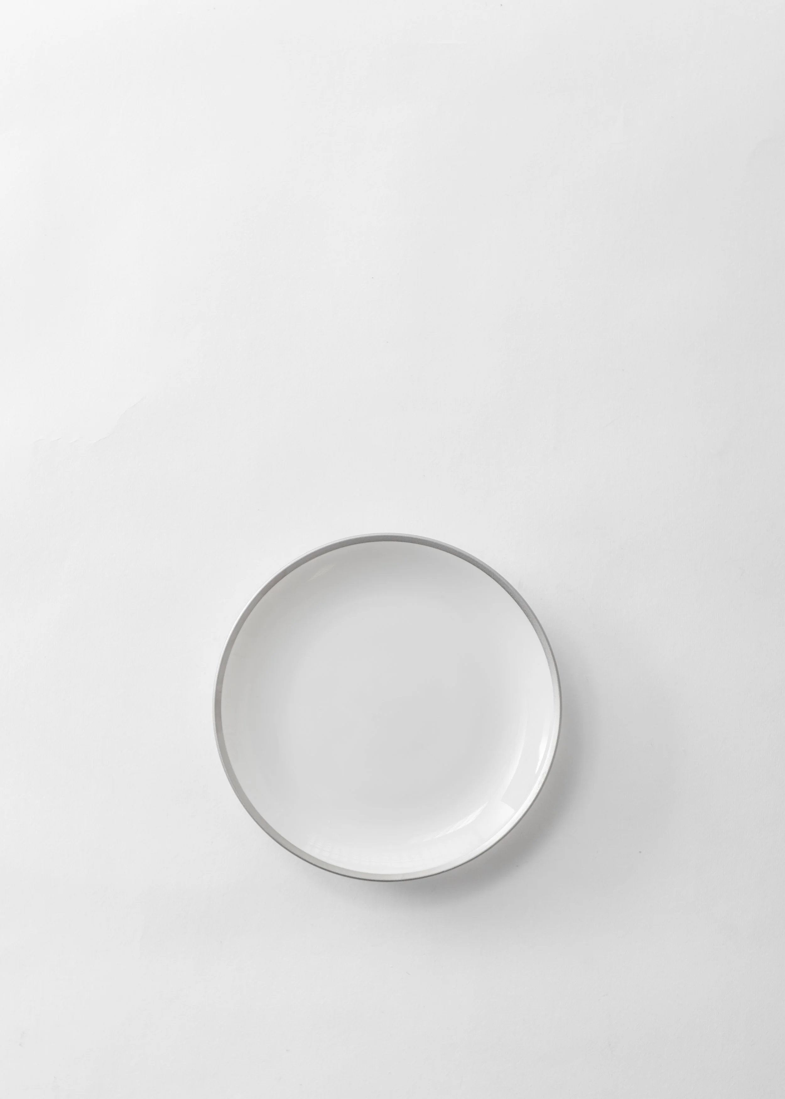 Maison Collection _ Bread Plate _ Brushed Silver _ CdP.jpg