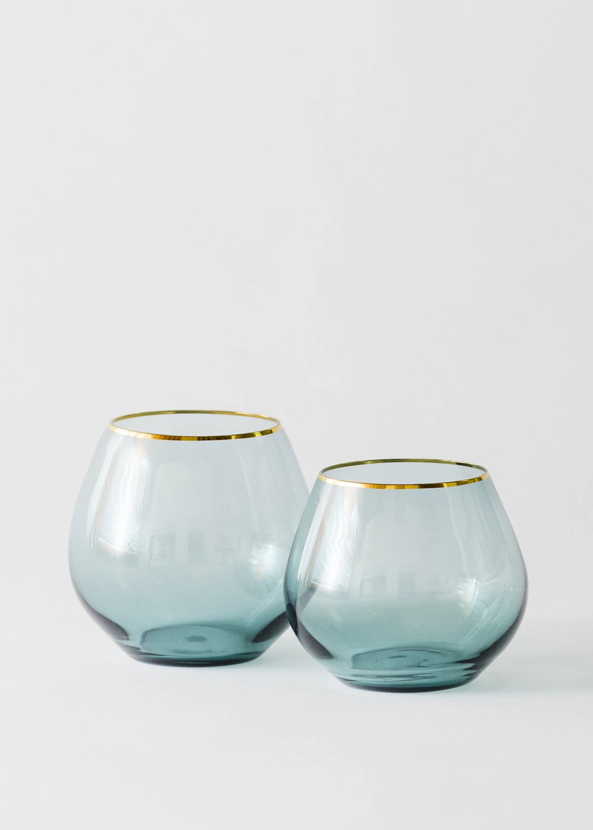 CdP_BellaAgaveGold_stemlessduo.jpg