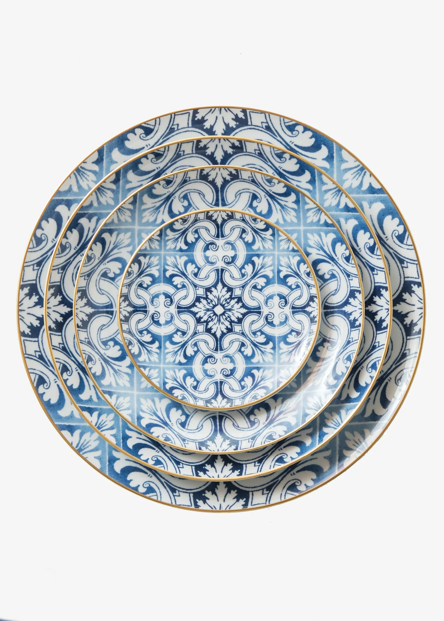 Transatlantica+Dinnerware+[Casa+de+Perrin].jpg