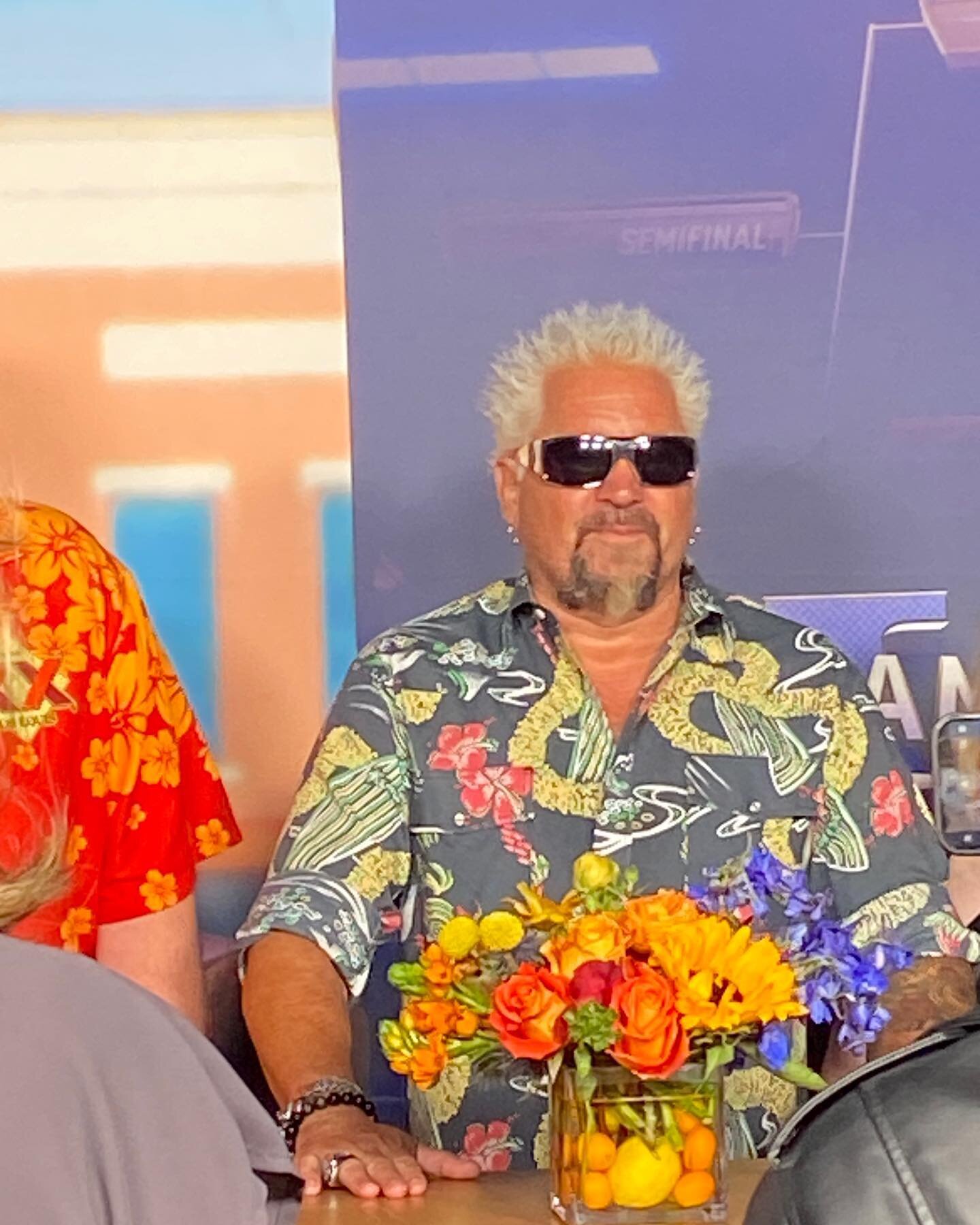 FYC Diners Drive-Ins &amp; Dives &ldquo;Triple D&rdquo; tonight @emmys with @guyfieri in between meet-n-greets 🎬📸 L❤️VED the tequila pairings! Thank you for all you do in the world! 💕🙏🏻 PS Now I know the secret to a great gravy! 🧑&zwj;🍳