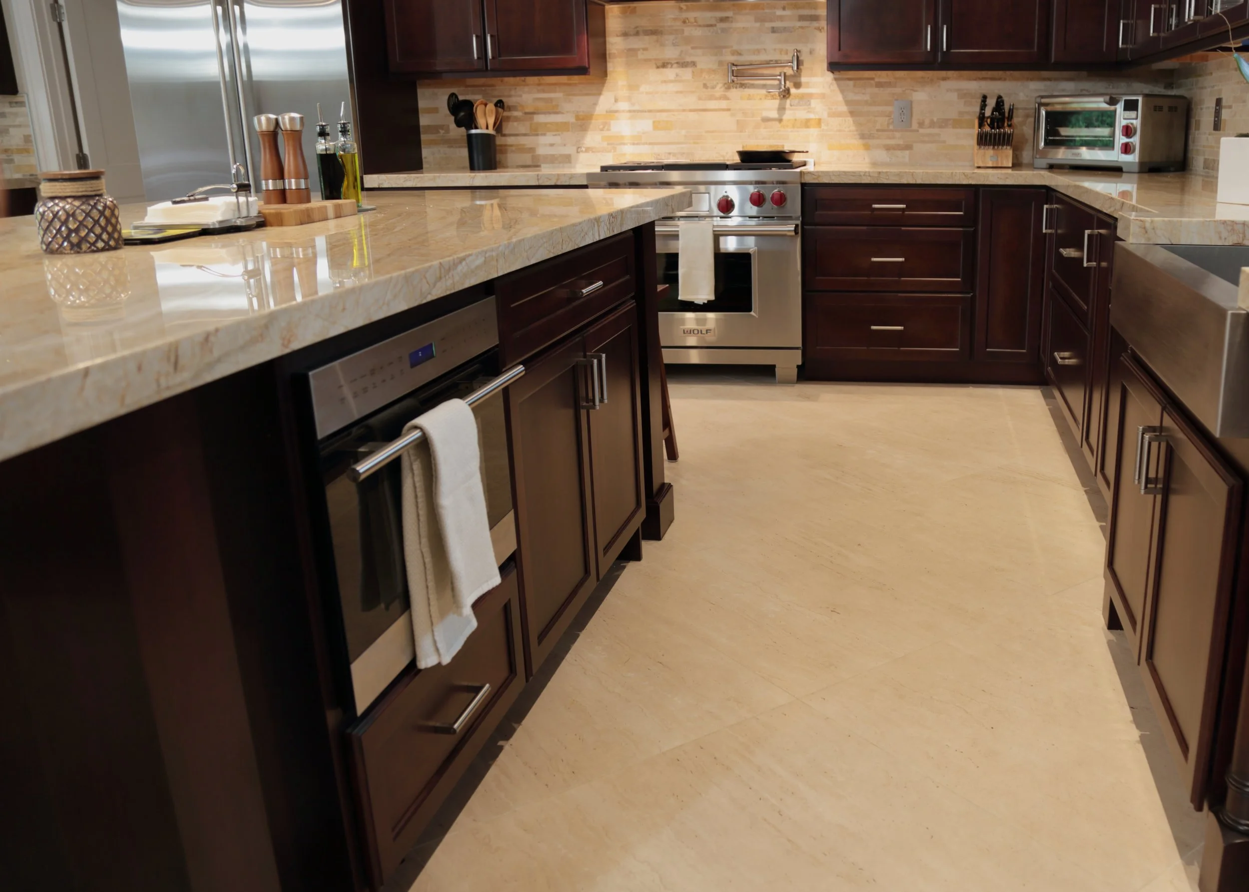 dark-wood-kitchen-base-cabinets-drawer-storage-eleet.JPG