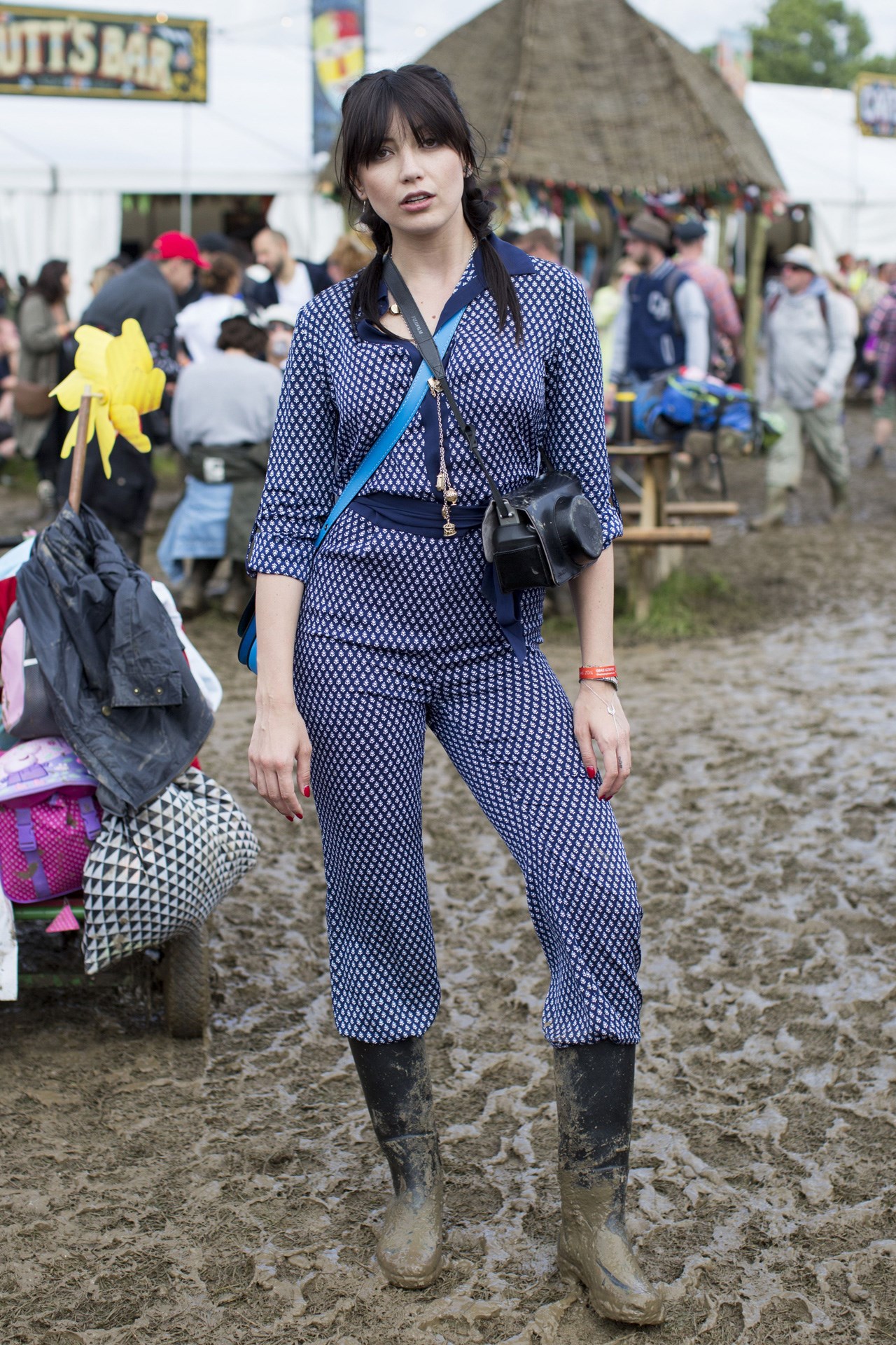 Daisy Lowe in an amazing blue printed two-piece. Everything about this look is a YES