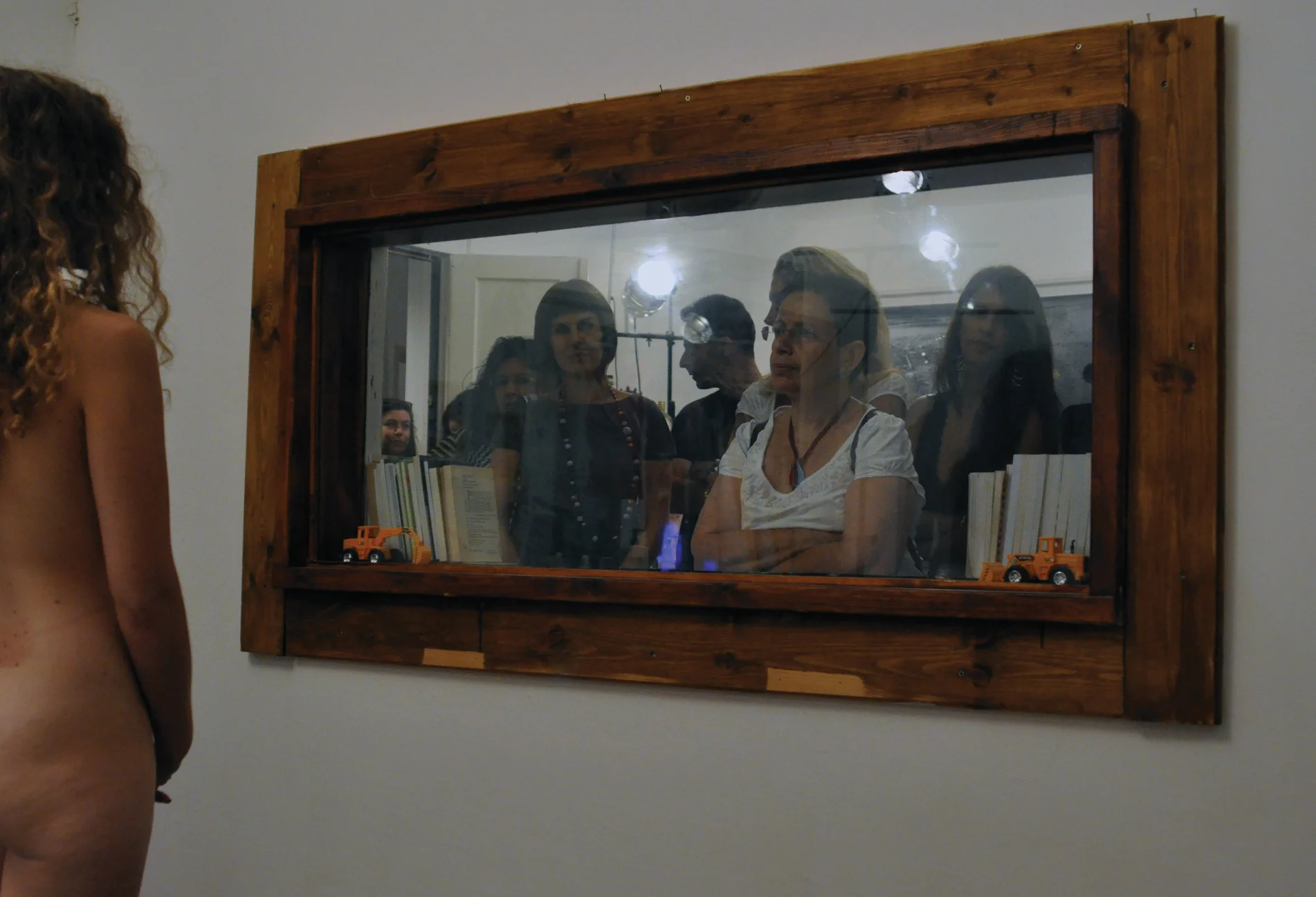 4 Better, 4 Worse (2009)