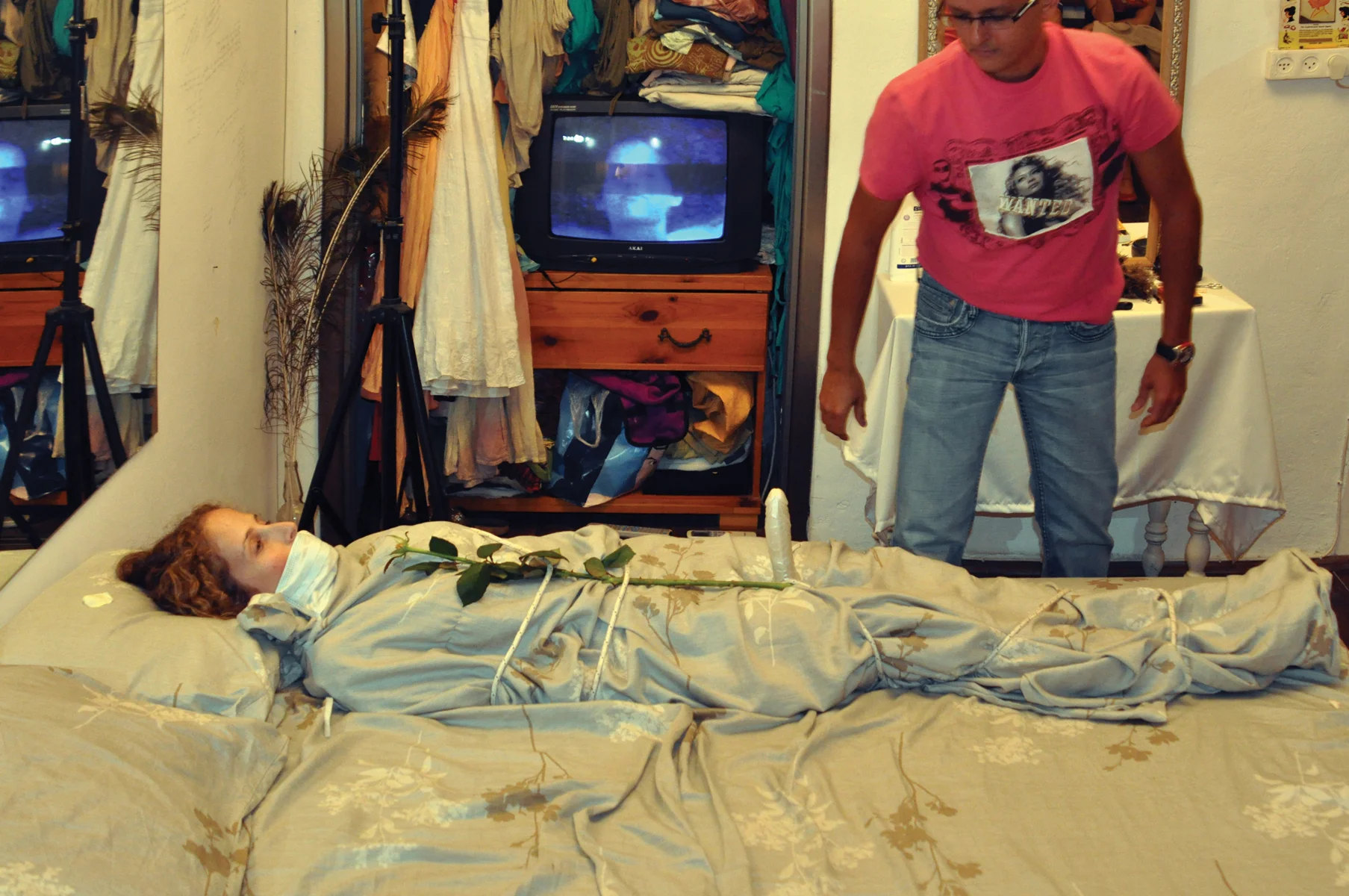 4 Better, 4 Worse (2009)