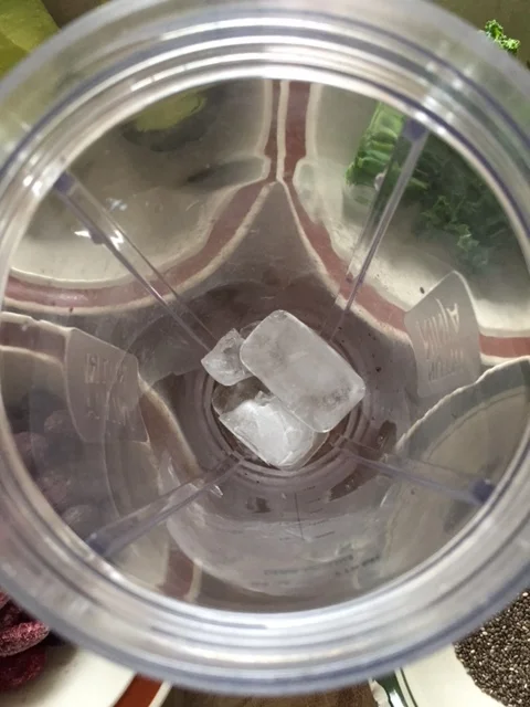 2 Ice Cubes