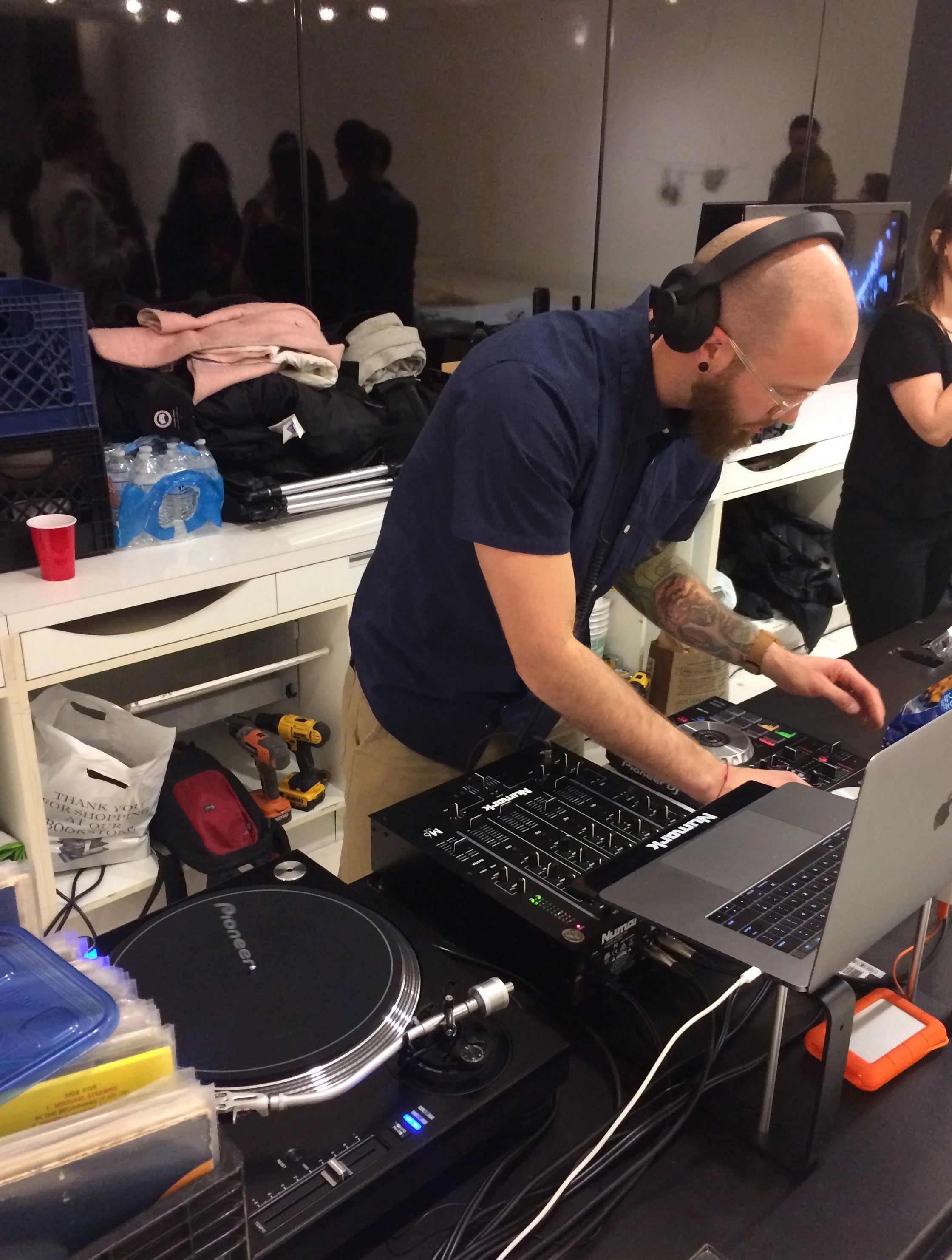 14 Ways to Reinterpret My History (DJ Set), Live DJ Set, 00:27:30:00 (approximate), 2017