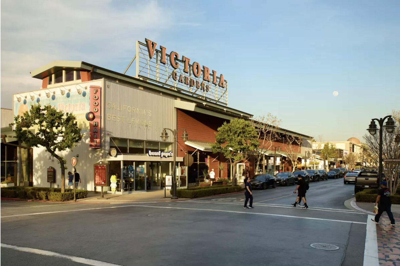 Victoria Gardens in Rancho Cucamonga just sold for $530 Million