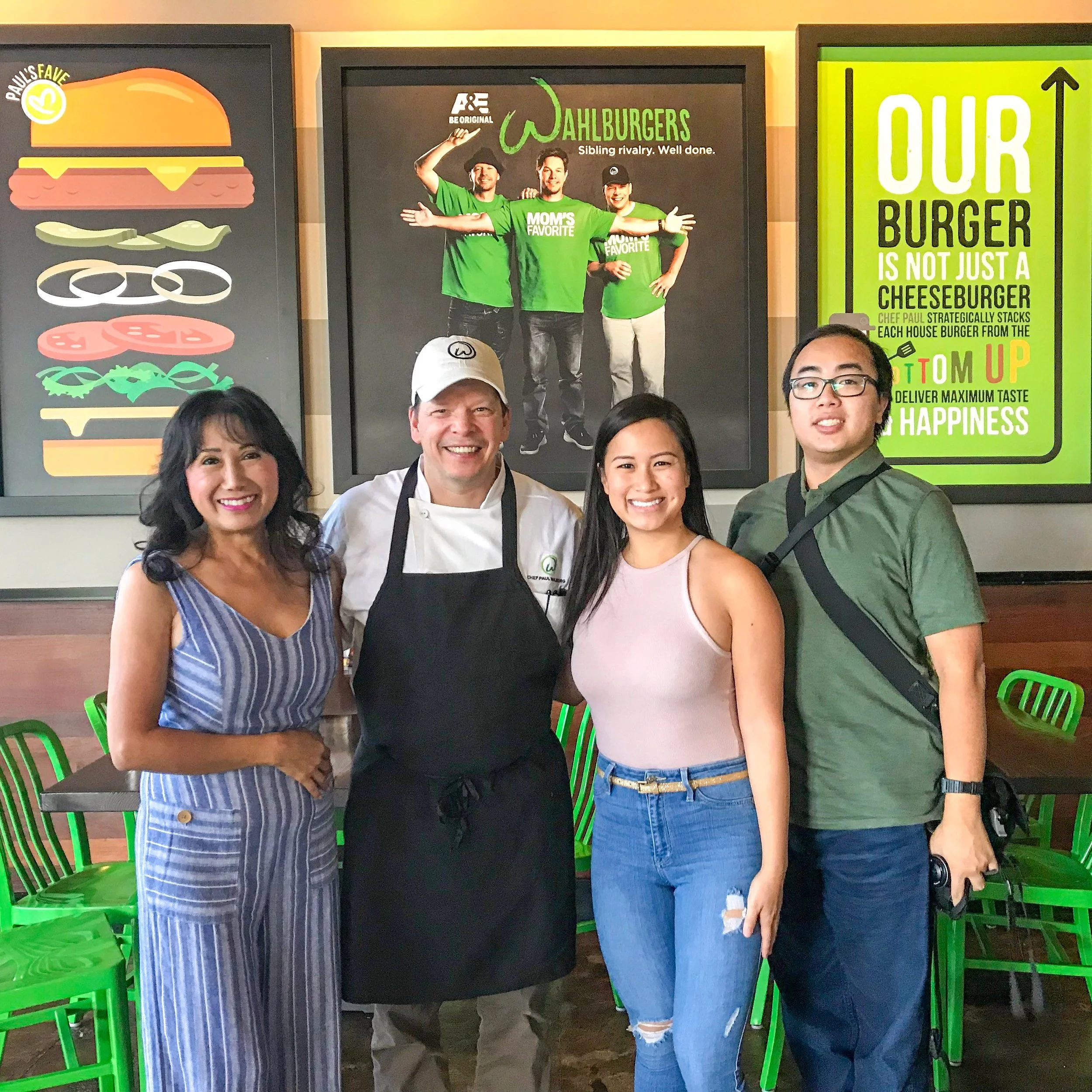 Wahlburgers Waterford Lakes with Chef Paul Wahlberg