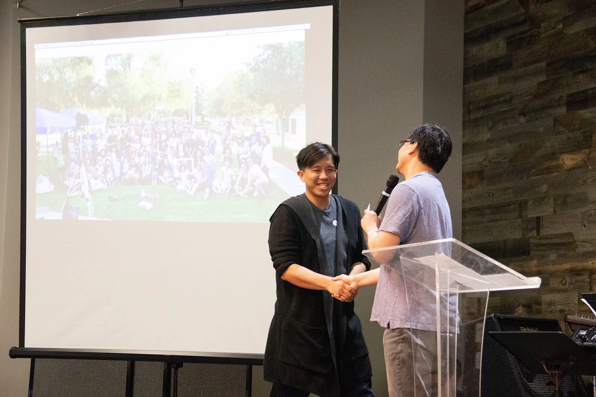 Pastor Ben appreciating Miles for his organizing 1.5G bonding event on 7/13