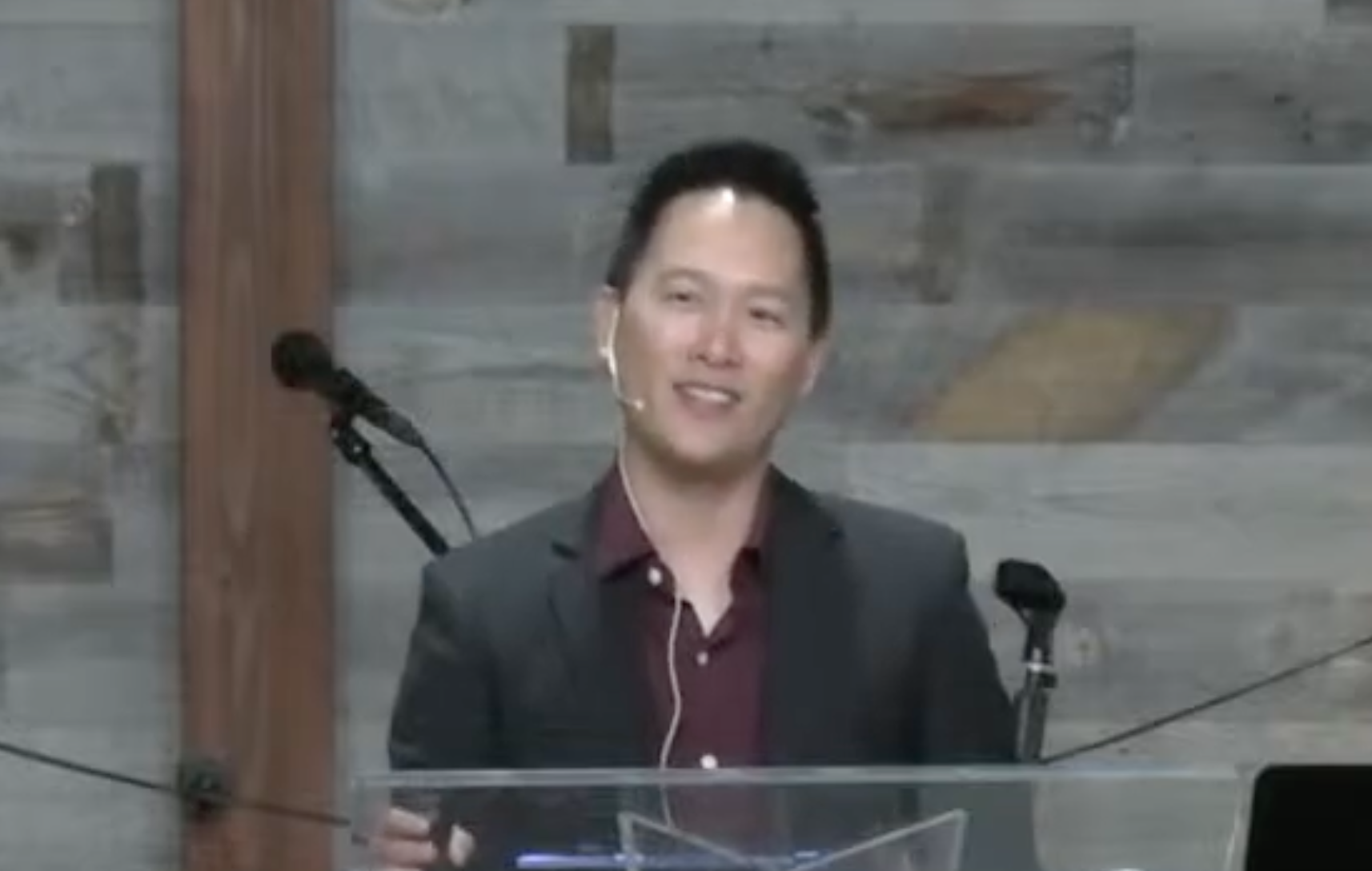 Who Are We Willing to Take Risks For? 我們願意為誰冒險？